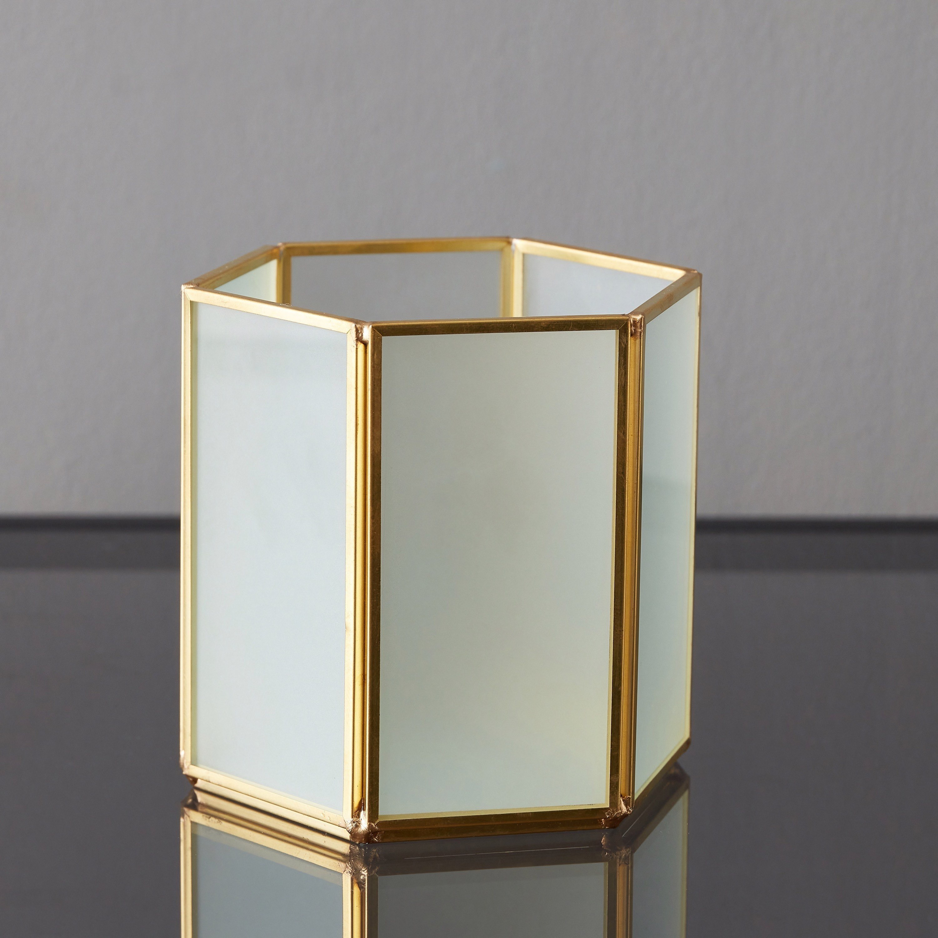 Verity Frosted Candleholder - 10x10x10 cm-hbxlivingroom-decorandaccessories-candleholders-image-2