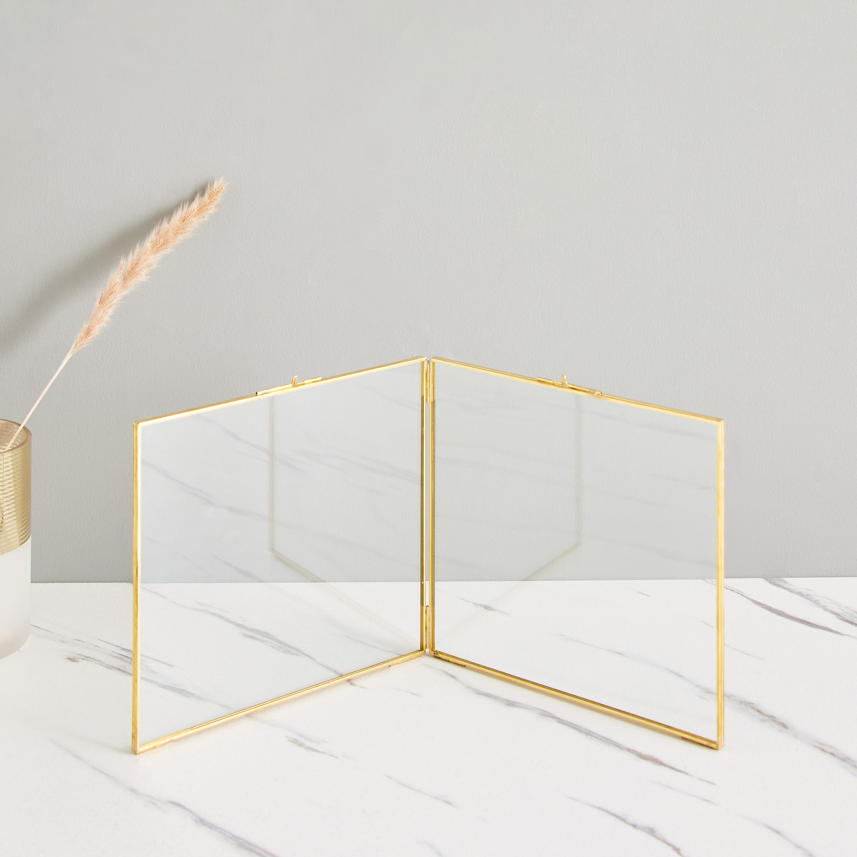 برواز صور من فيريتي - 26x21x1.5 سم-hbxbedroom-decorandaccessories-photoframes-image-2