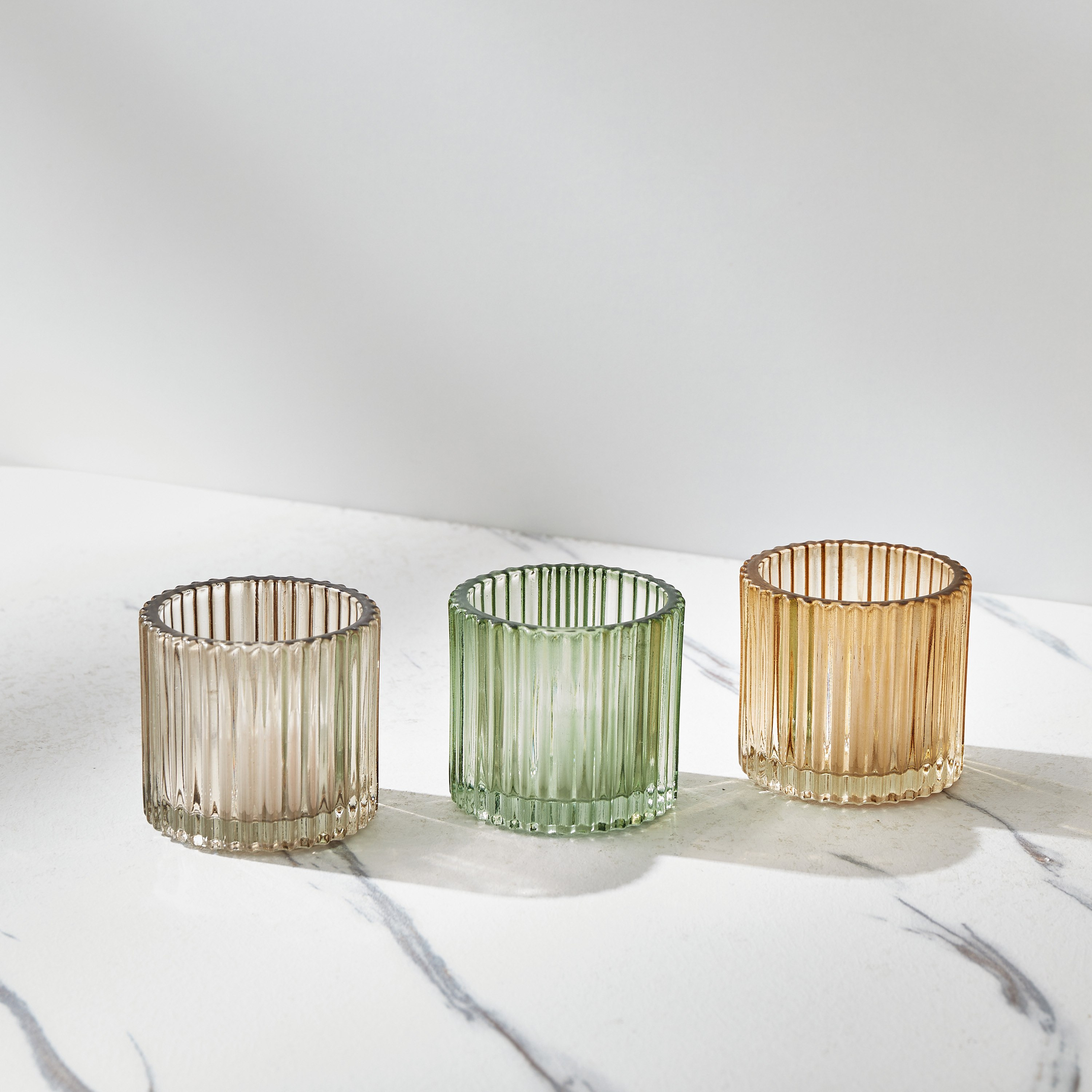 حامل شموع زجاجي مضلّع مرشوش من أوريك - طقم من 3 قطع-hbxlivingroom-decorandaccessories-candleholders-image-2