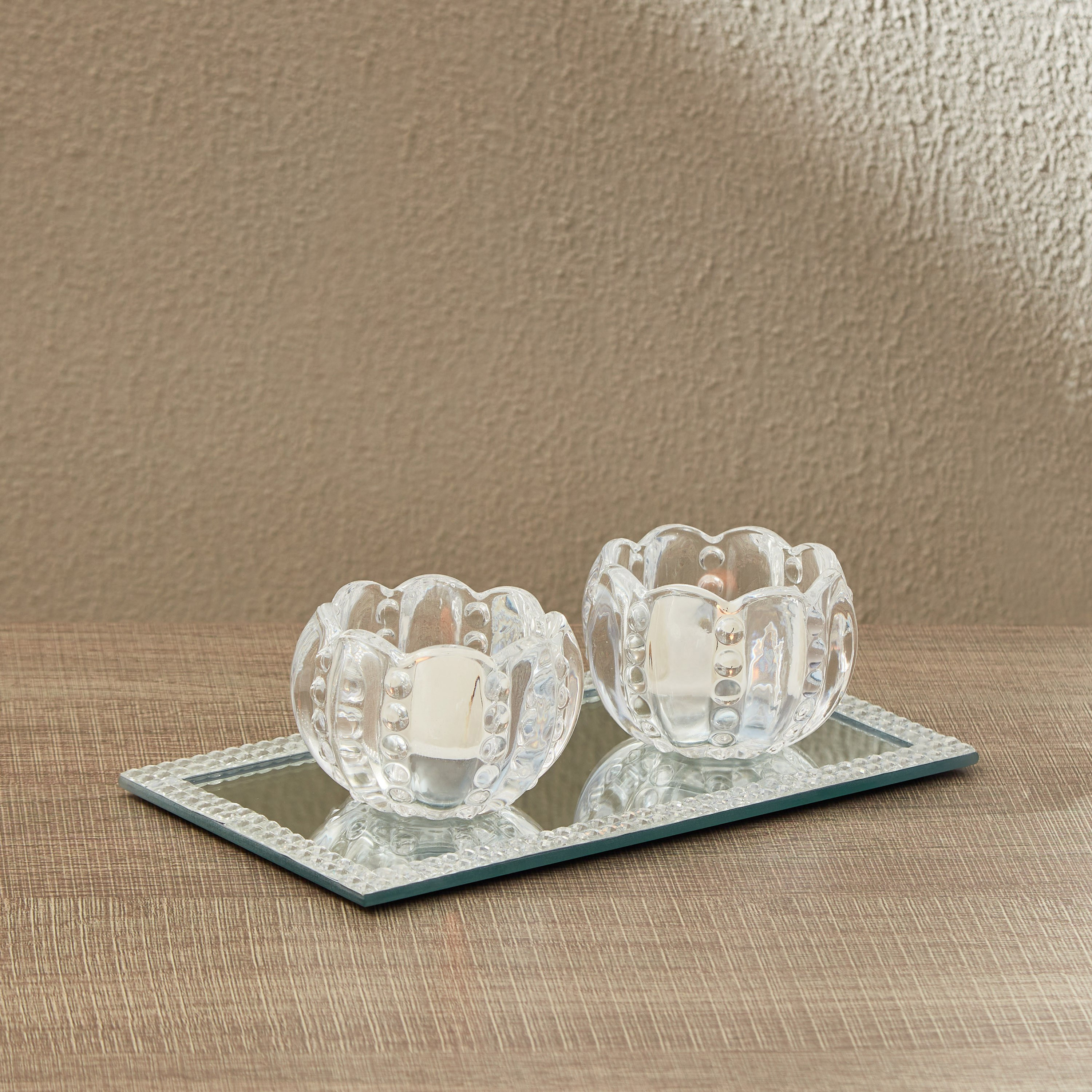 طقم شموع إهداء مع صينية من أوريك-hbxlivingroom-decorandaccessories-candleholders-image-1