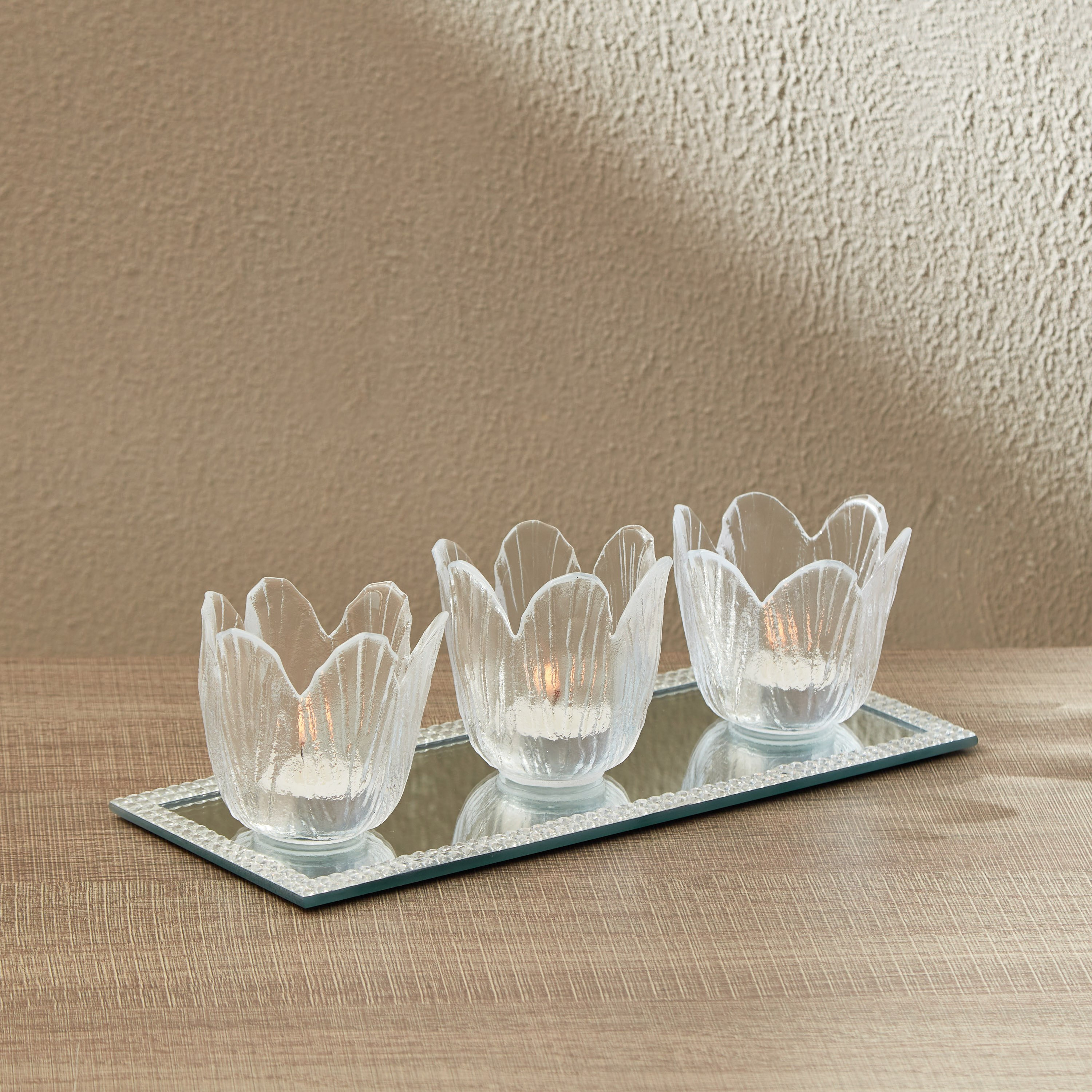 Auric Tealight Holder Gift Set with Tray-hbxlivingroom-decorandaccessories-candleholders-image-1