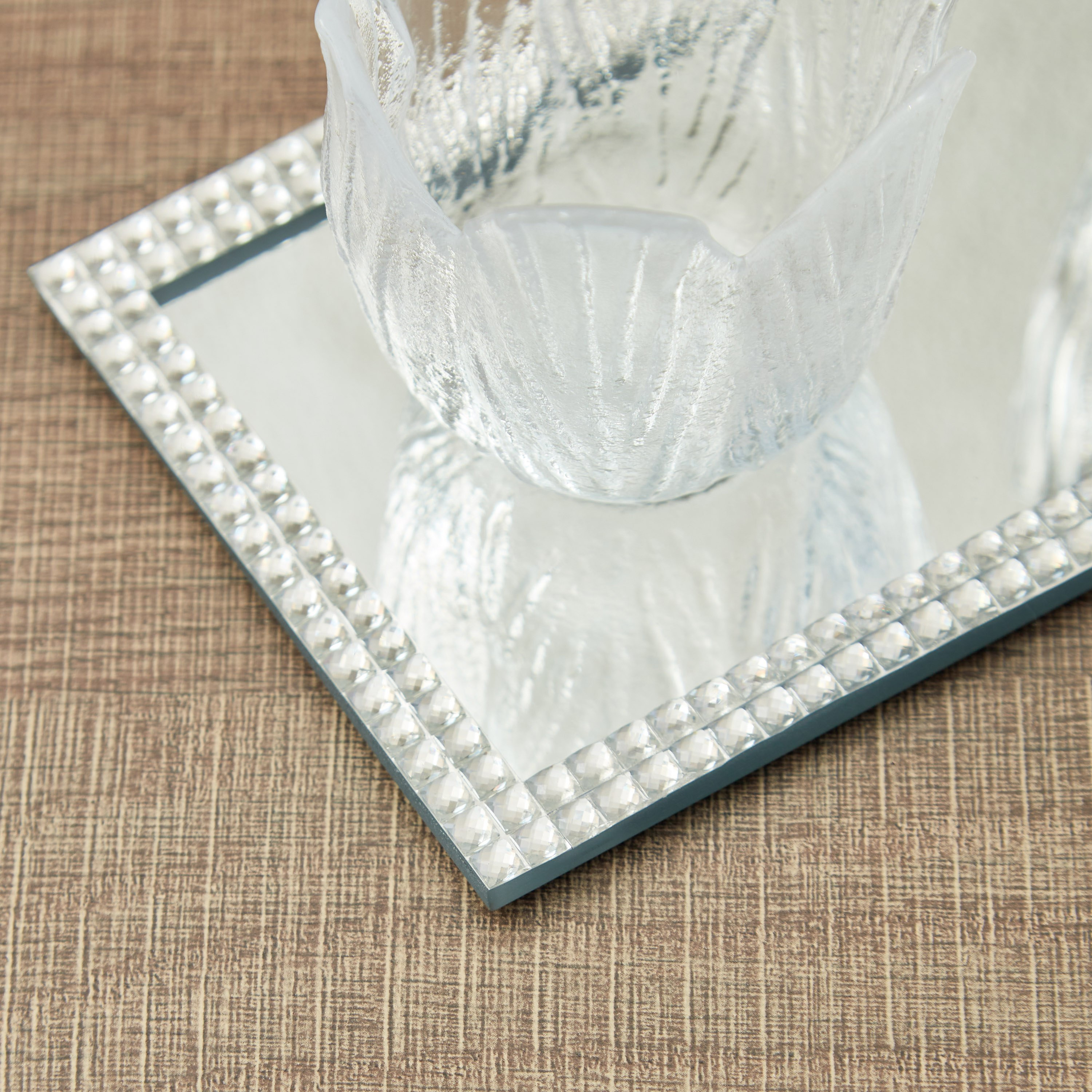 Auric Tealight Holder Gift Set with Tray-hbxlivingroom-decorandaccessories-candleholders-image-5