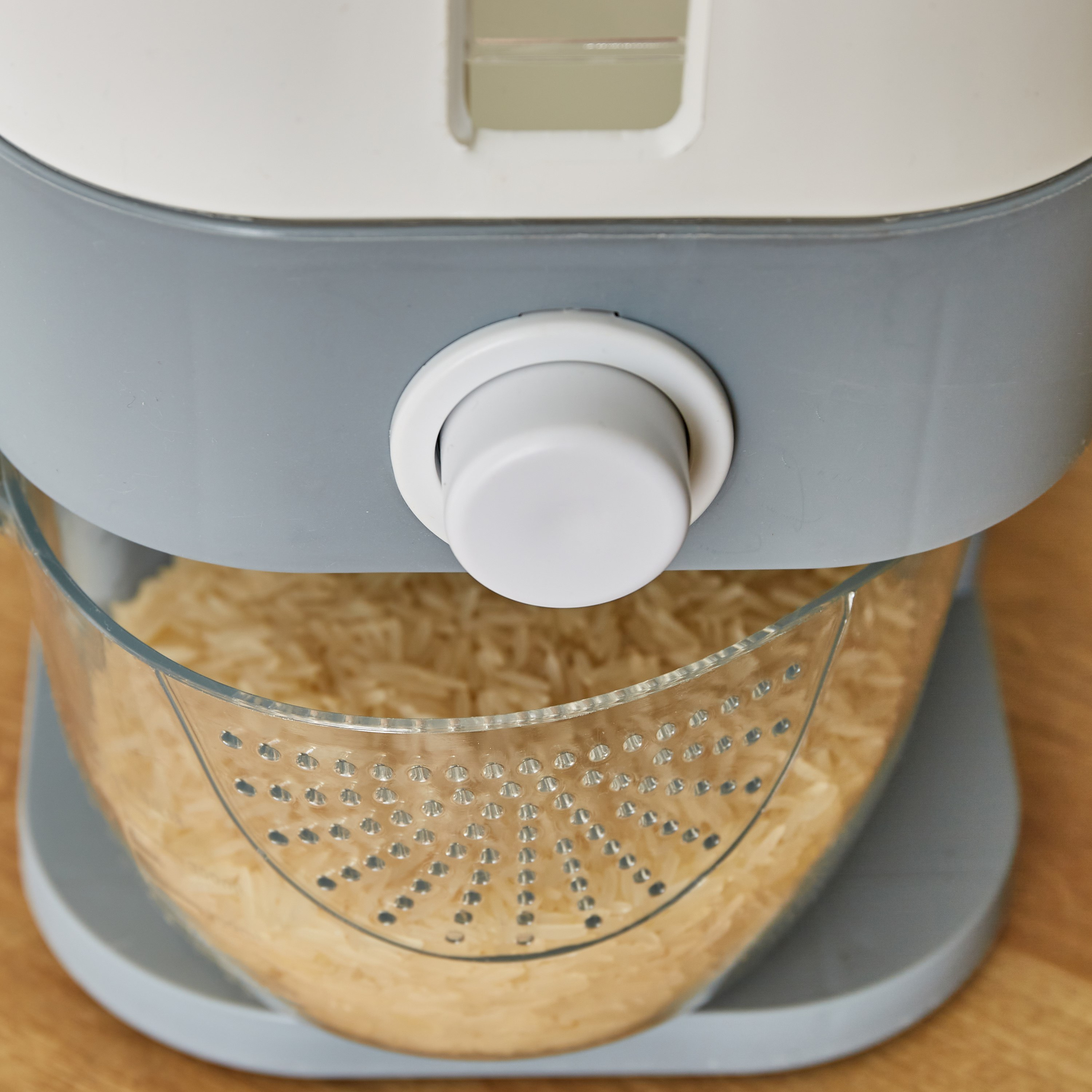 حامل حبوب مع إبريق قياس من إيسينشيال - 12 لتر-hbxhomeware-hbxkitchen-image-3