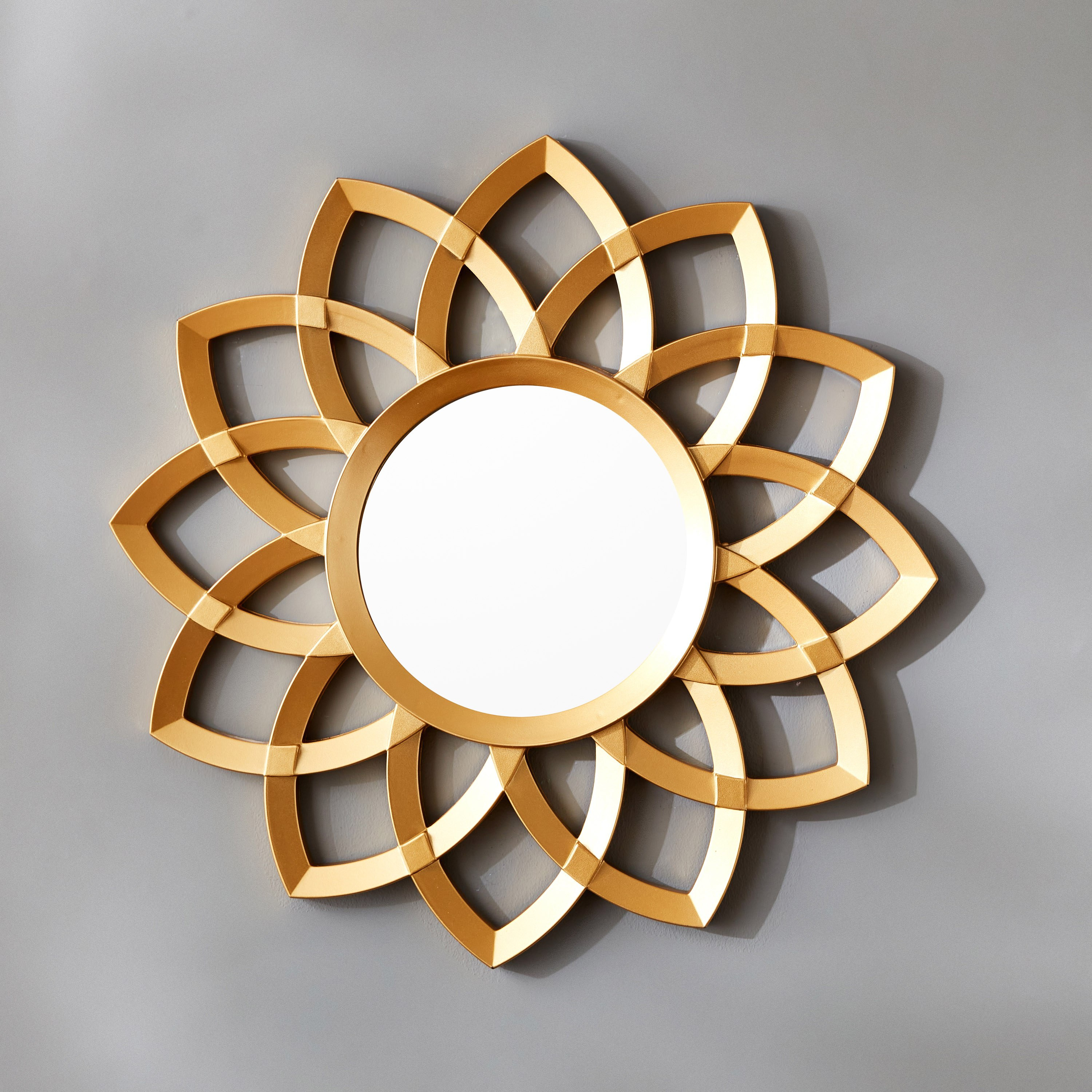مرآة بتصميم زهرة من ميراج - 50.5x50.5x2.5 سم-hbxhomeware-hbxdecorandfurnishings-image-3