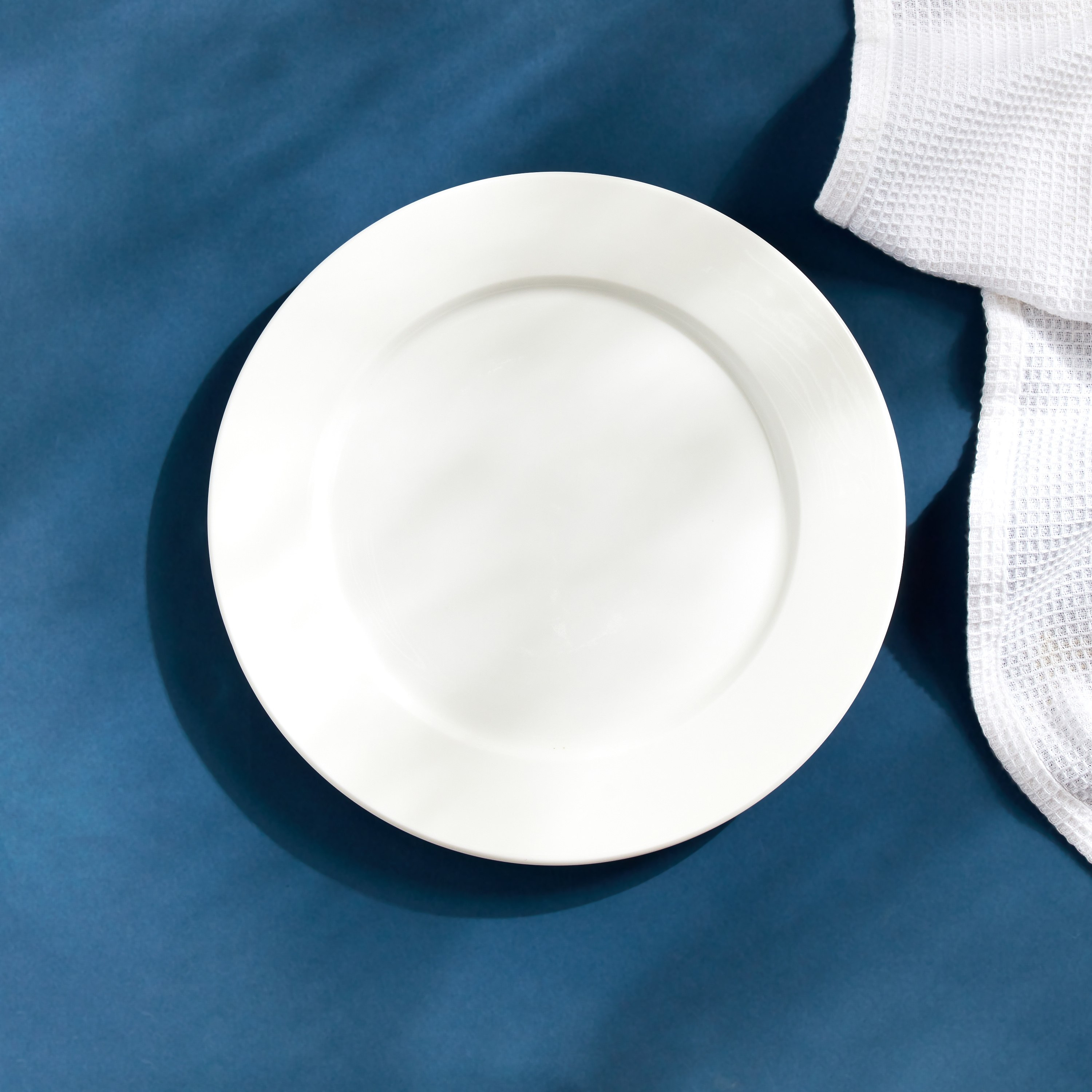 صحن جانبي من هوسبيتاليتي - 22.5 سم-hbxdecorandfurnishings-tabletop-crockery-image-1