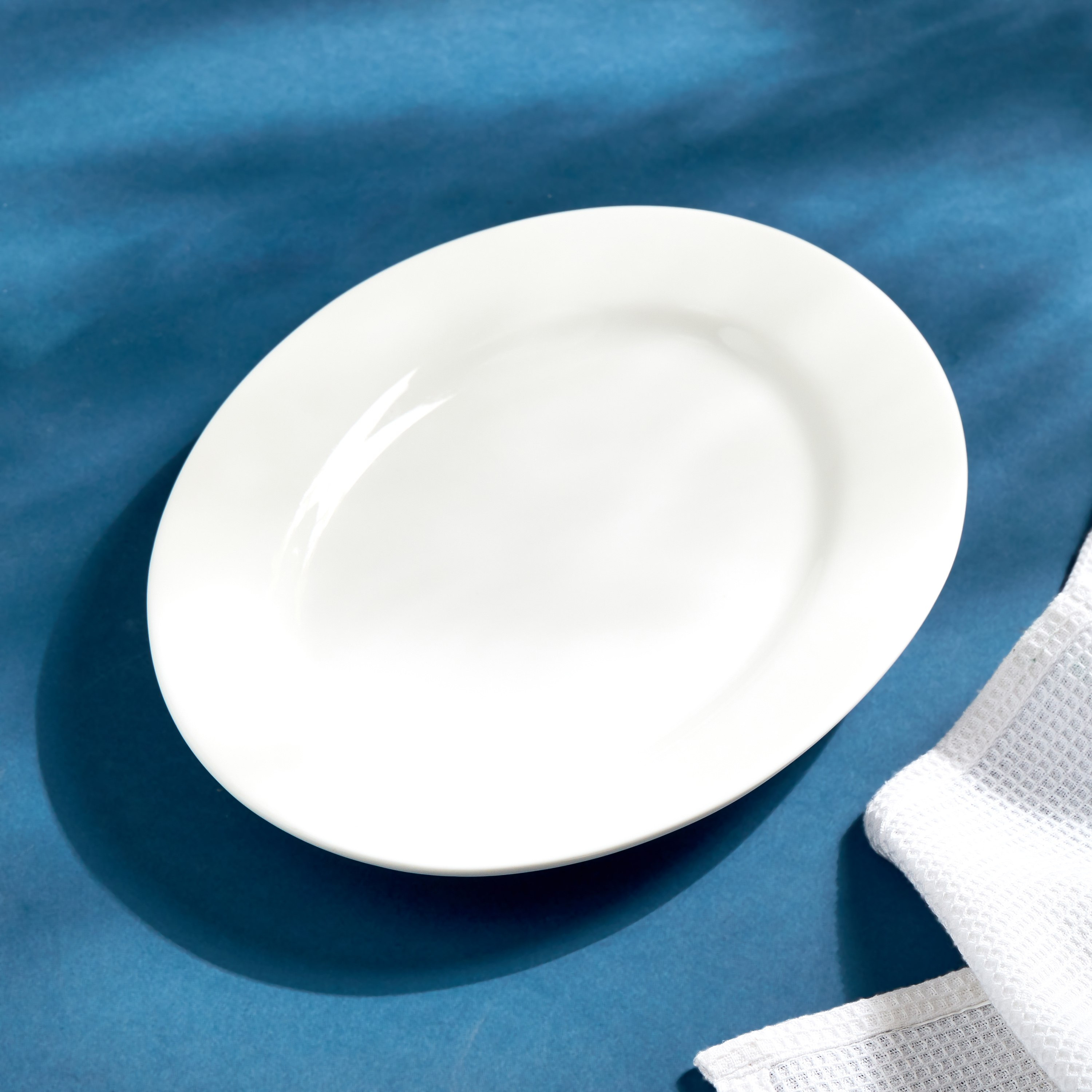 صحن تقديم بيضاوي من هوسبيتاليتي - 30 سم-hbxdecorandfurnishings-tabletop-serveware-image-2