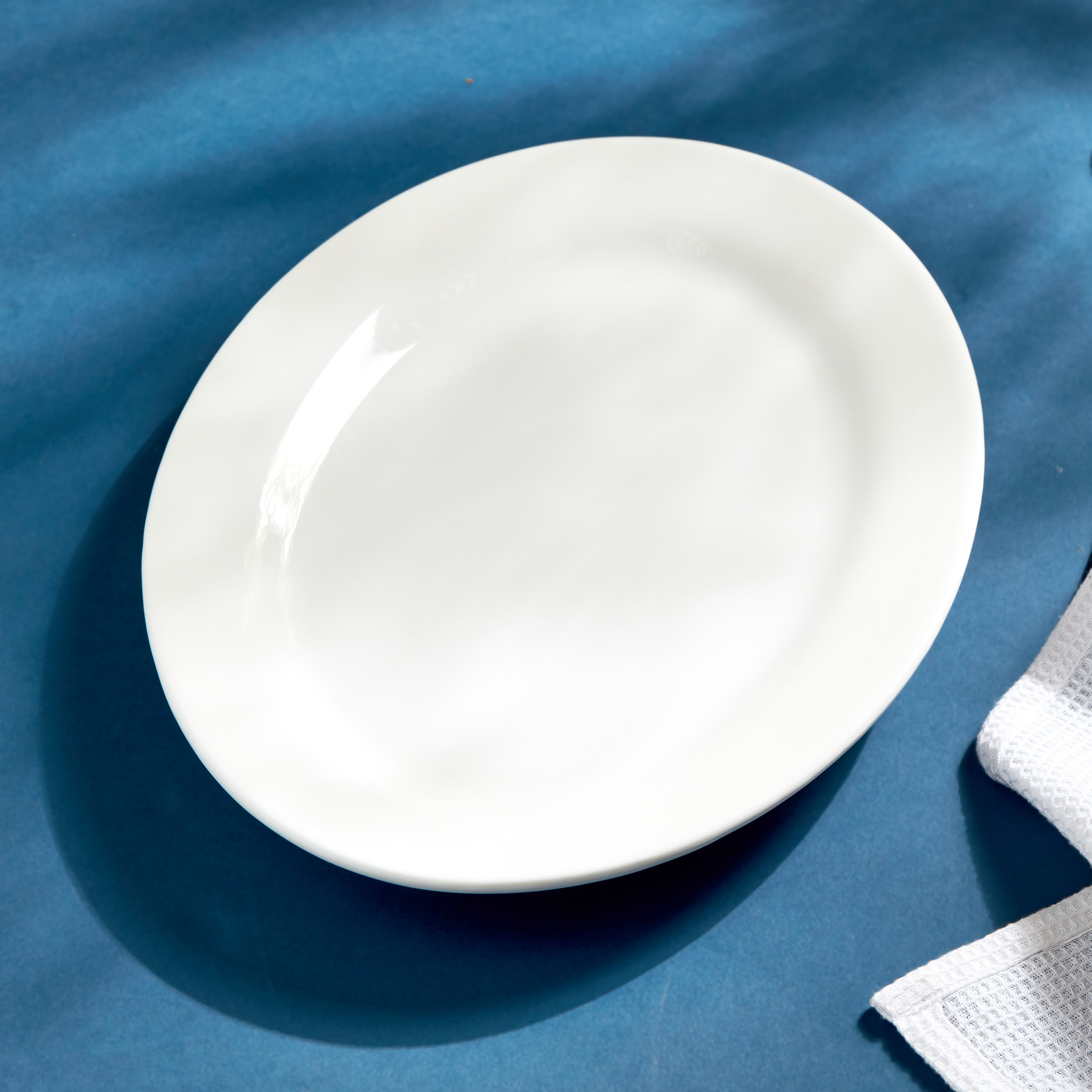 صحن تقديم بيضاوي من هوسبيتاليتي - 35 سم-hbxdecorandfurnishings-tabletop-crockery-image-3