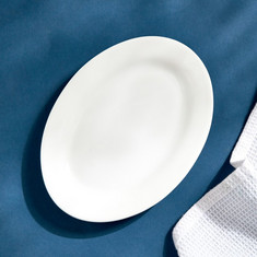 Hospitality Oval Serving Plate - 20 cms