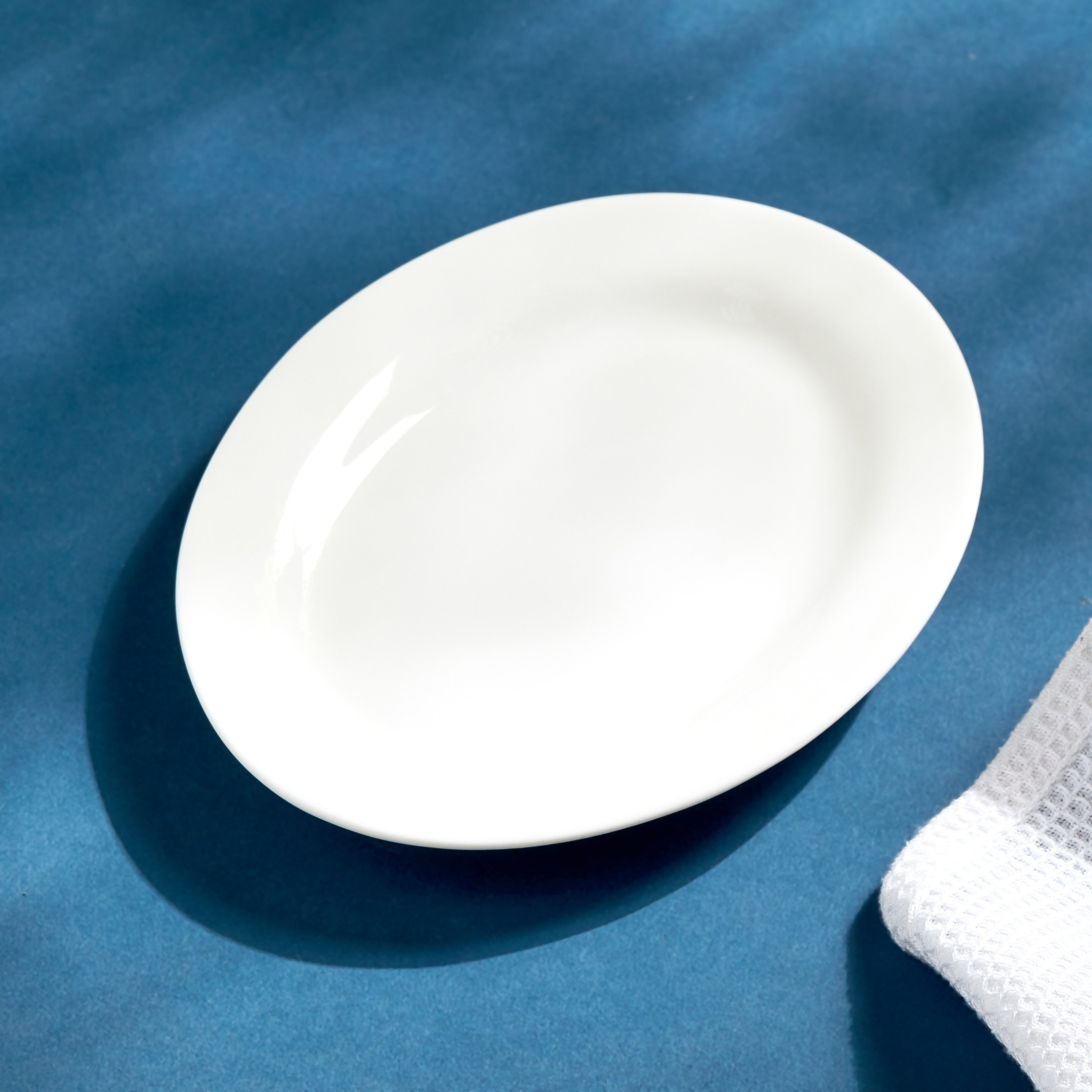 صحن تقديم بيضاوي من هوسبيتاليتي - 20 سم-hbxdecorandfurnishings-tabletop-crockery-image-2