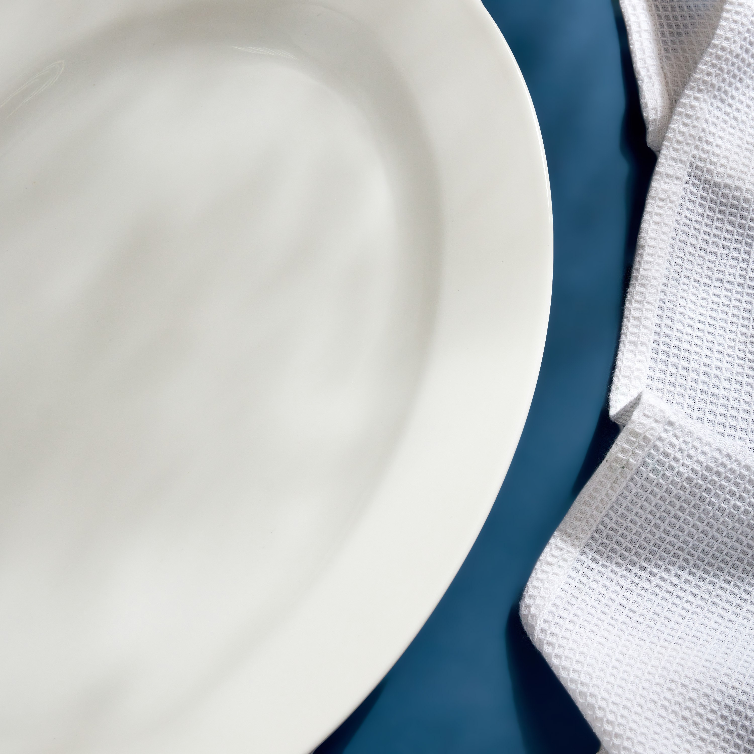 صحن تقديم بيضاوي من هوسبيتاليتي - 45 سم-hbxdecorandfurnishings-tabletop-serveware-image-3