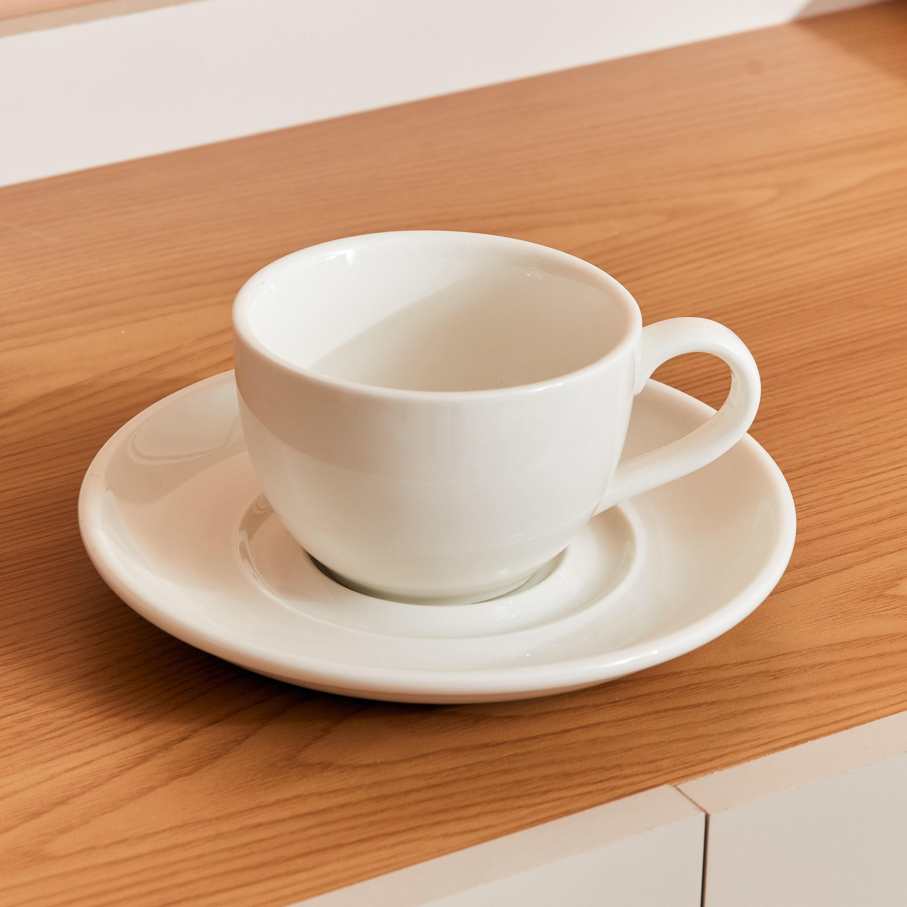 طقم فنجان شاي وصحن من هوسبيتاليتي - 300 مل-hbxhomeware-hbxkitchen-image-1