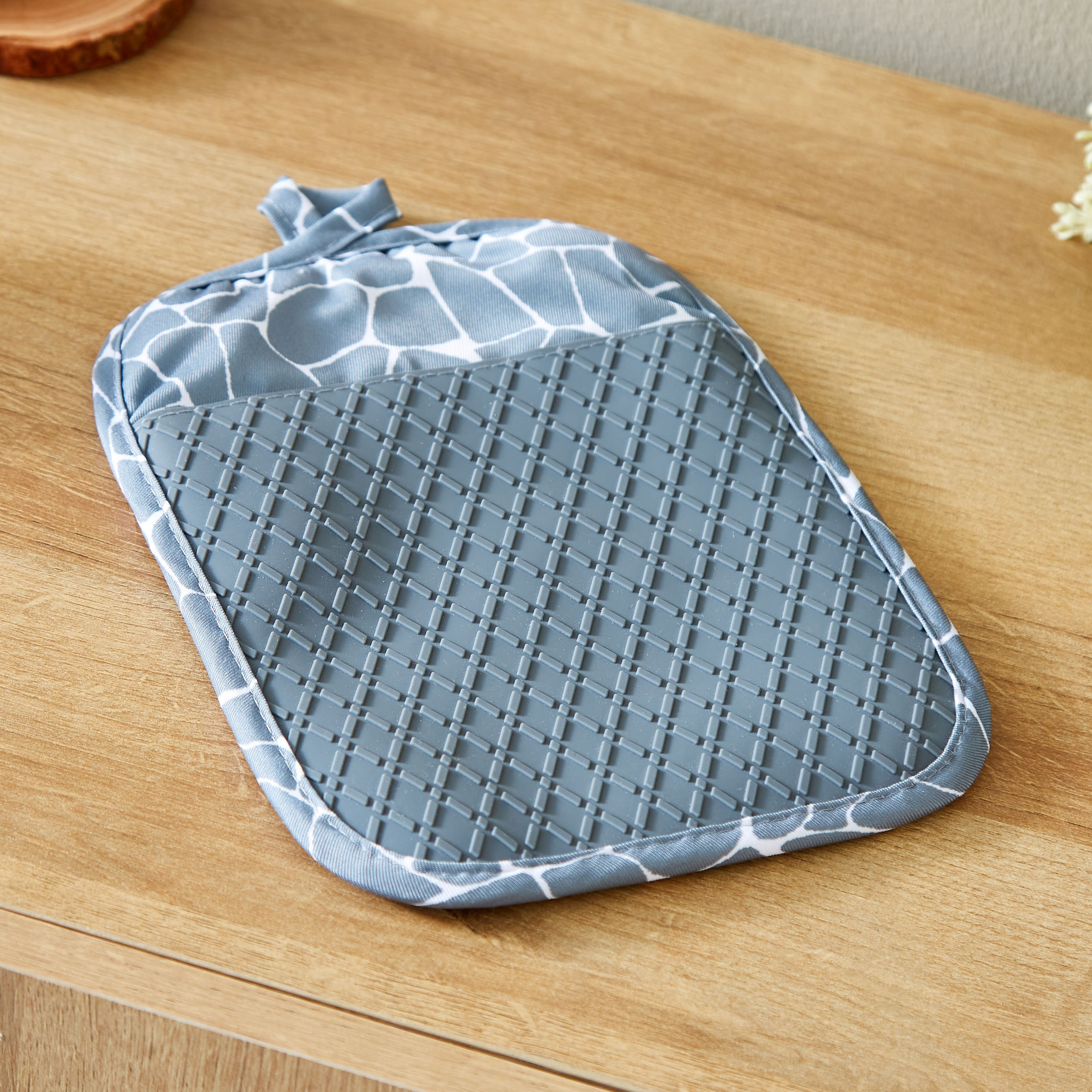 Murphy Silicone Potholder - 23x18 cm-hbxkitchen-bakeware-image-1