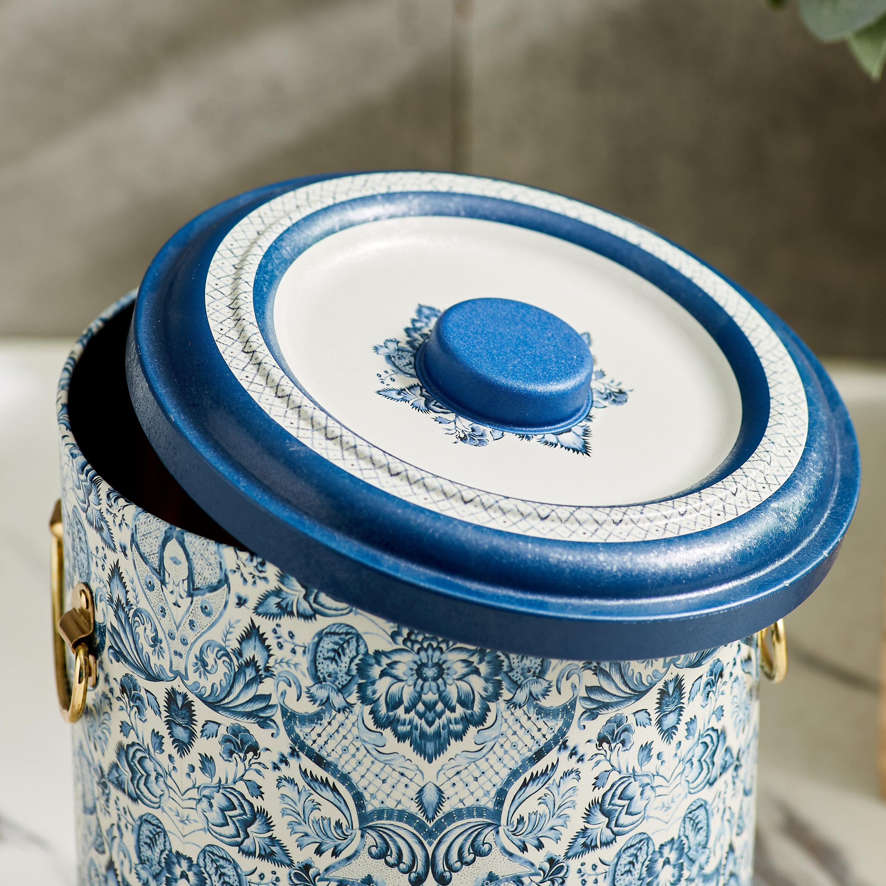 حاوية تخزين مستديرة بغطاء من فيست - 5.6 لتر-hbxhomeware-hbxkitchen-image-3