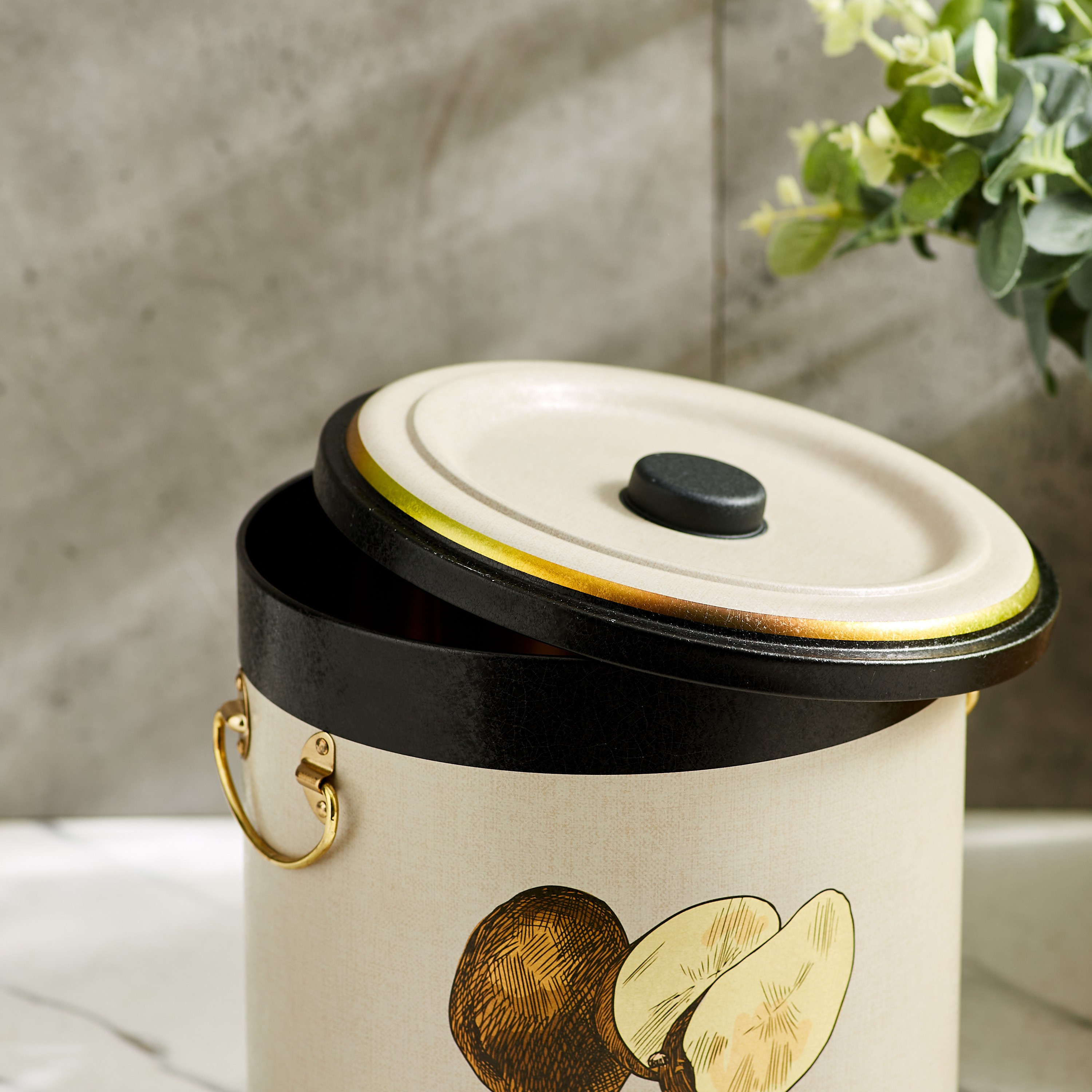 حاوية تخزين بغطاء من فيست - 22.5x24 سم-hbxhomeware-hbxkitchen-image-3