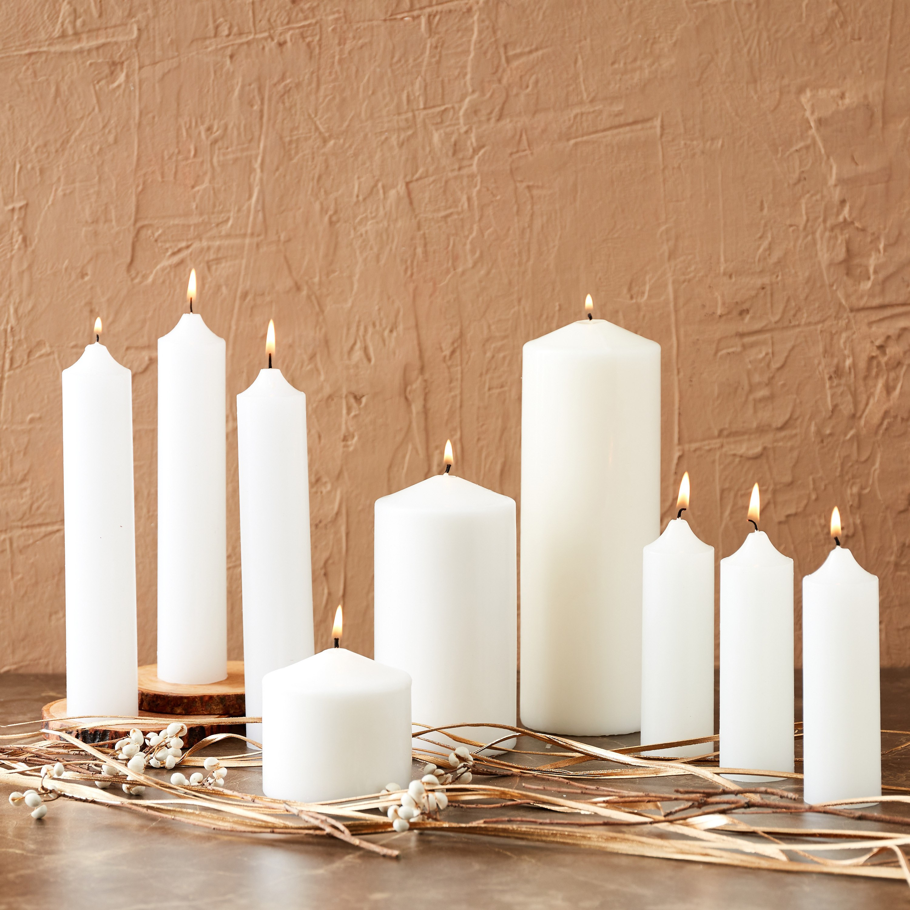 شمعة عمودية من ميا - 7x15 سم-hbxhomeware-hbxdecorandfurnishings-image-4