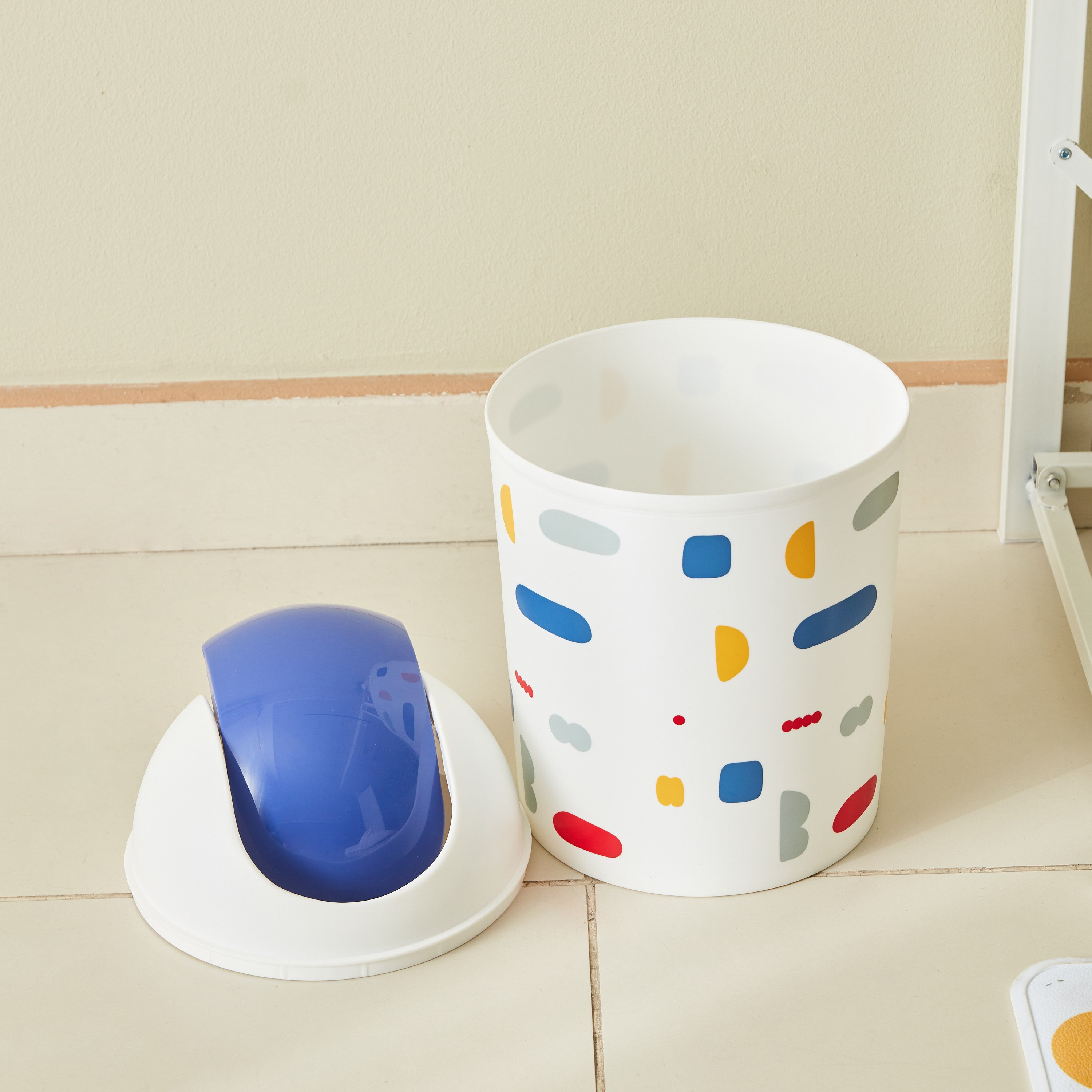 سلة نفايات من جيميني - 19x31 سم-hbxhomeware-hbxkidsandyouth-image-2
