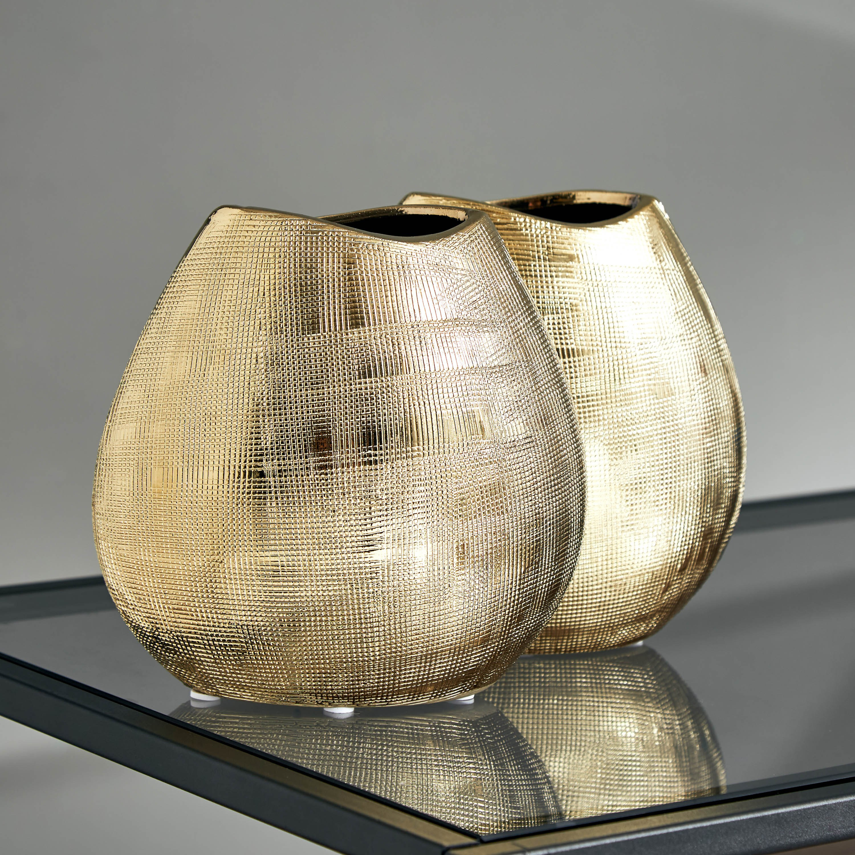 مزهرية من توباز - 17x9.5x16.5 سم-hbxbedroom-decorandaccessories-vases-image-4