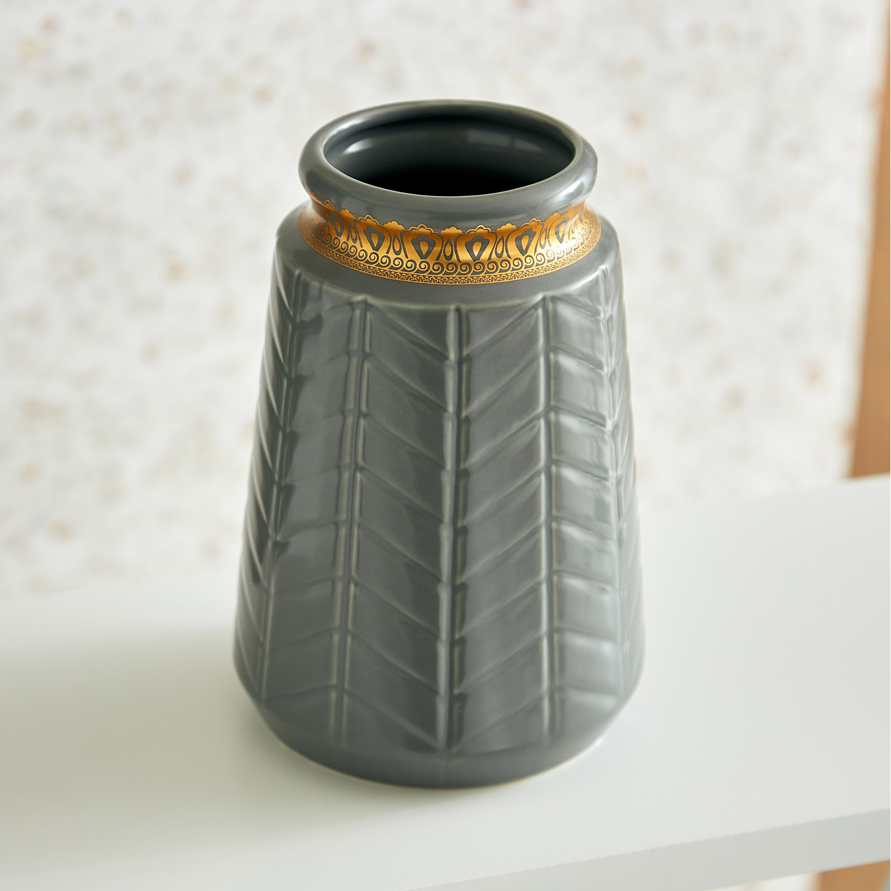مزهرية من توباز - 12.5x12.5x18 سم-hbxbedroom-decorandaccessories-vases-image-2