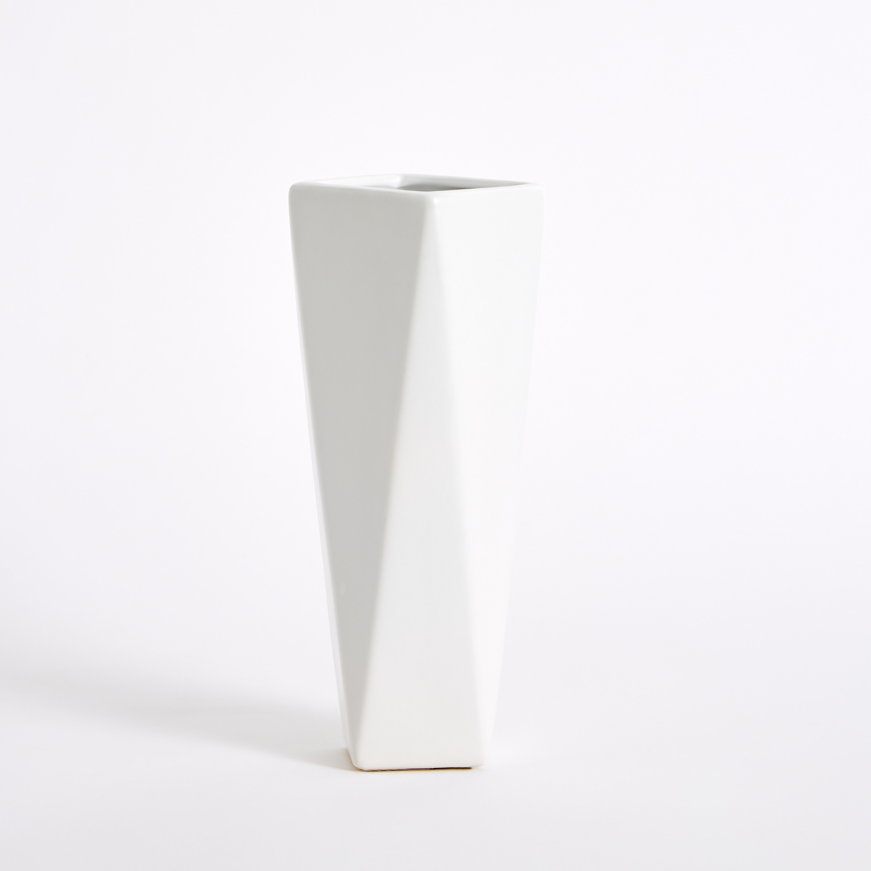 مزهرية من توباز - 10x10x25 سم-hbxbedroom-decorandaccessories-vases-image-6
