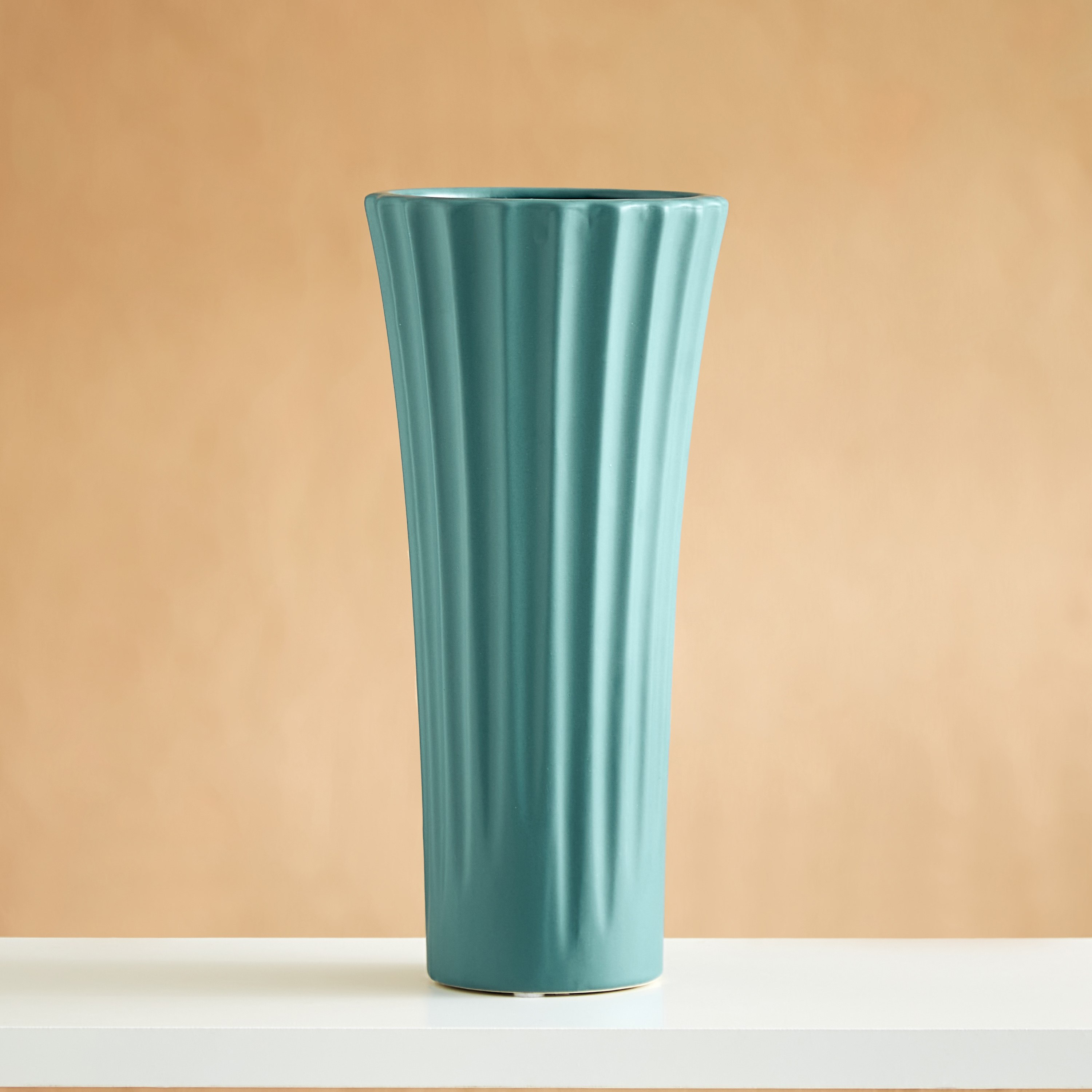 مزهرية من توباز - 11.5x11.5x25.5 سم-hbxbedroom-decorandaccessories-vases-image-1