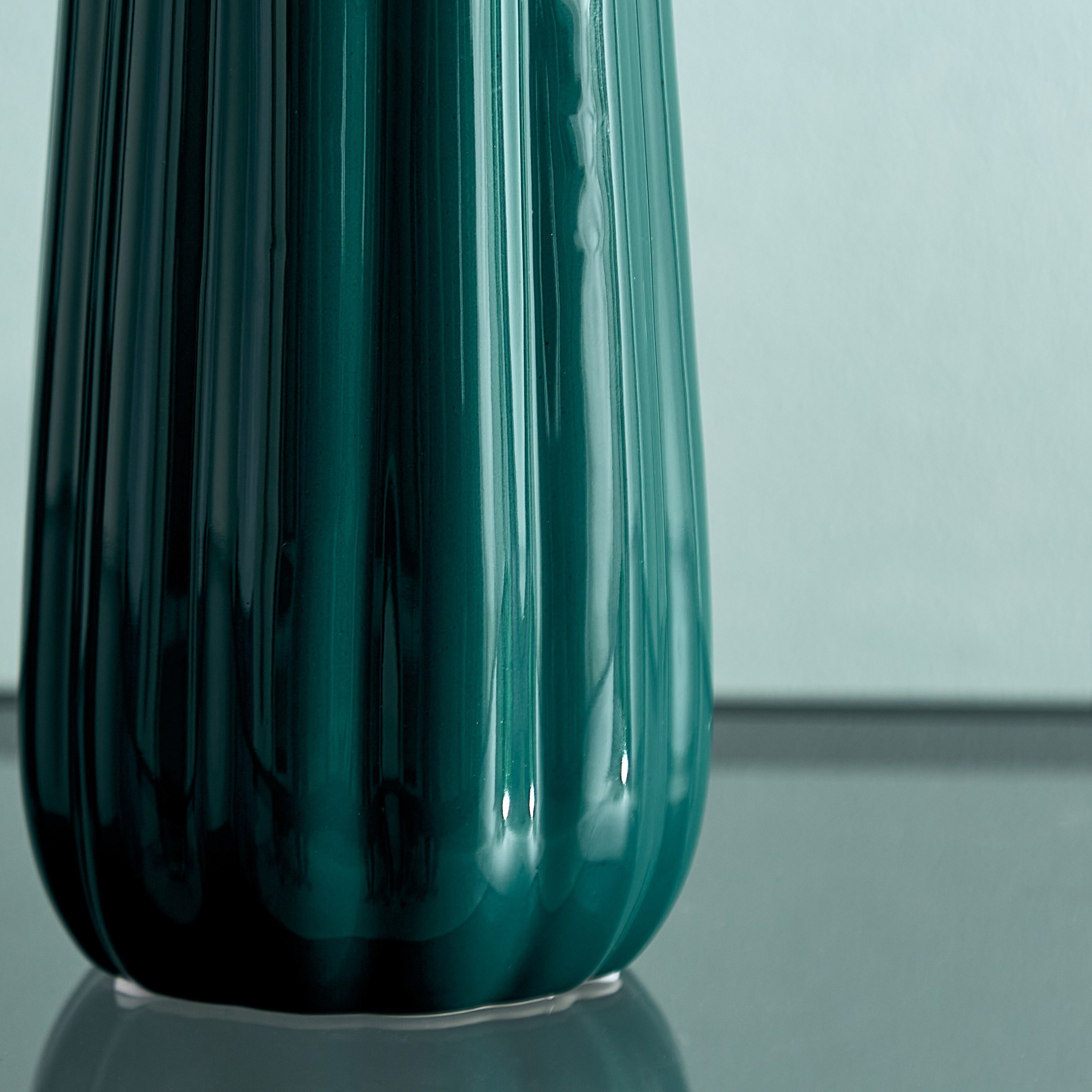 مزهرية من توباز - 11x11x24 سم-hbxbedroom-decorandaccessories-vases-image-4