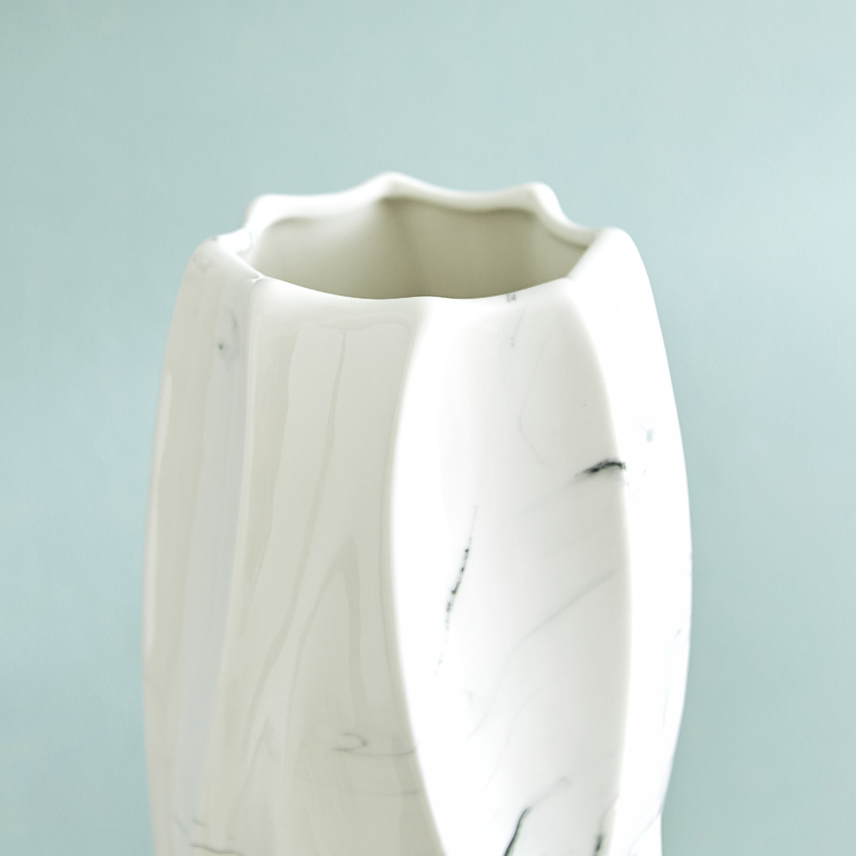 مزهرية من توباز - 14x14x34 سم-hbxbedroom-decorandaccessories-vases-image-3