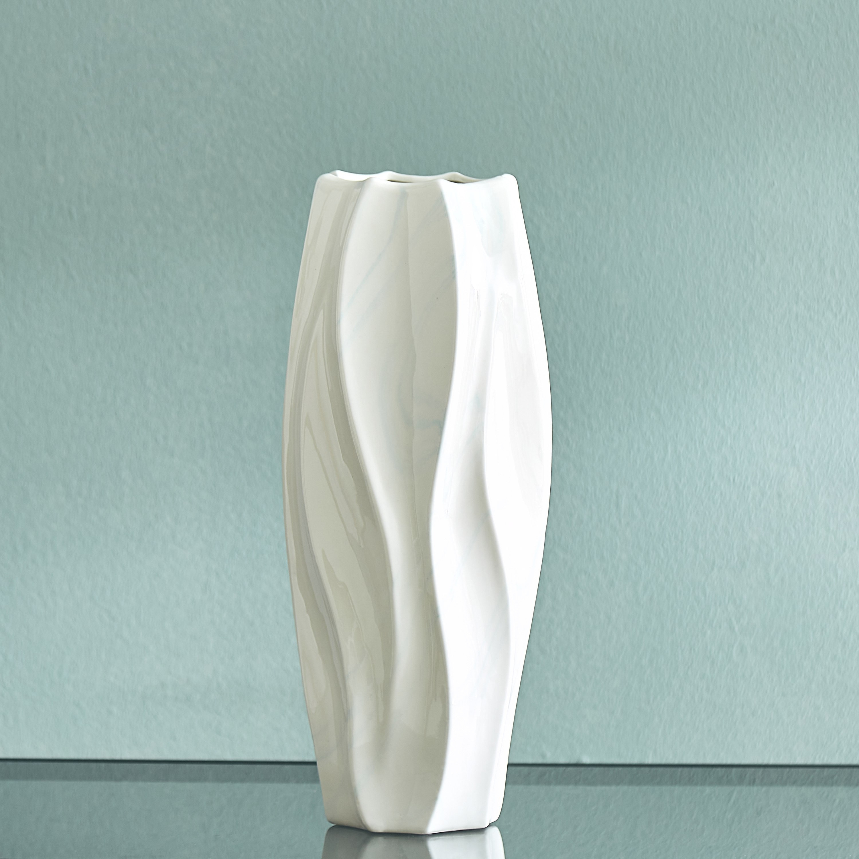 مزهرية من توباز - 14x14x34 سم-hbxbedroom-decorandaccessories-vases-image-1