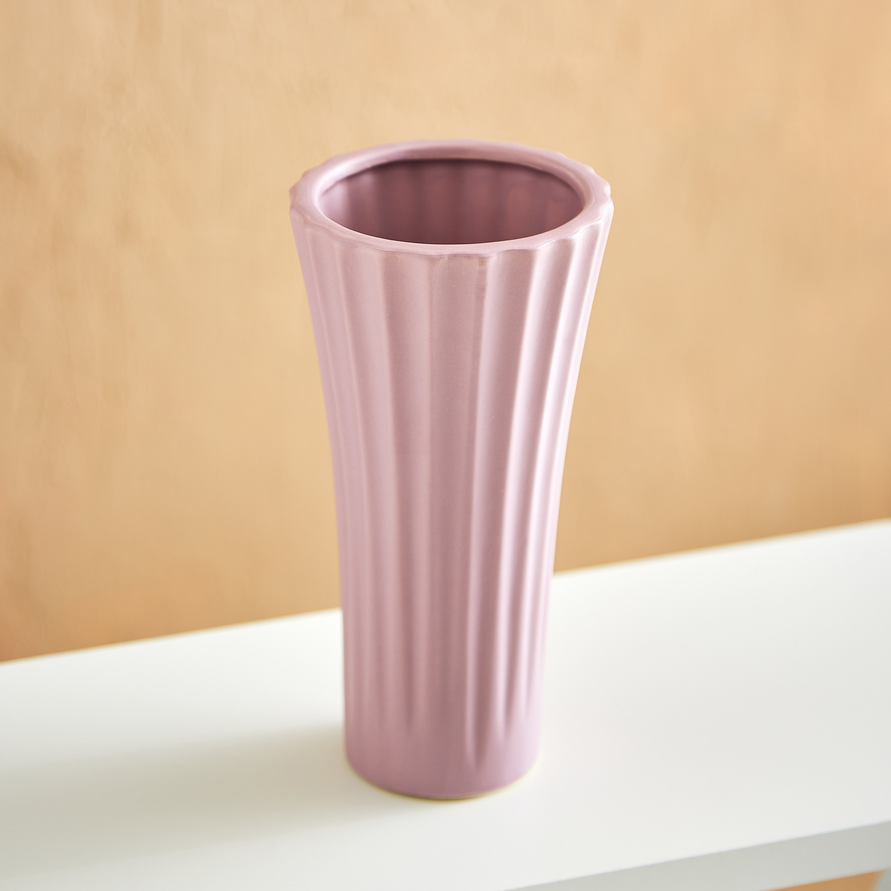 مزهرية من توباز - 10.5x10.5x21 سم-hbxbedroom-decorandaccessories-vases-image-2