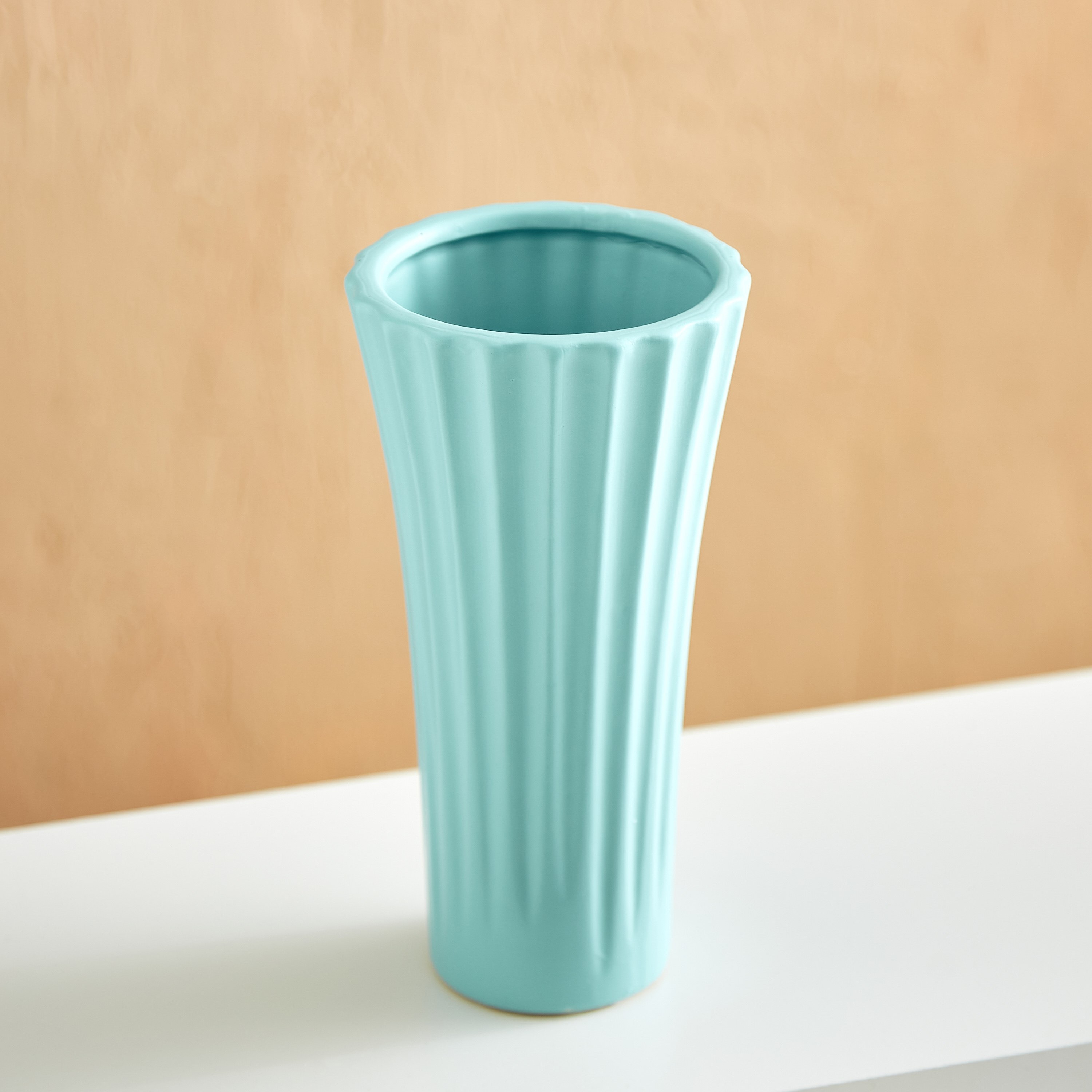 مزهرية من توباز - 21x10.5x10.5 سم-hbxbedroom-decorandaccessories-vases-image-2