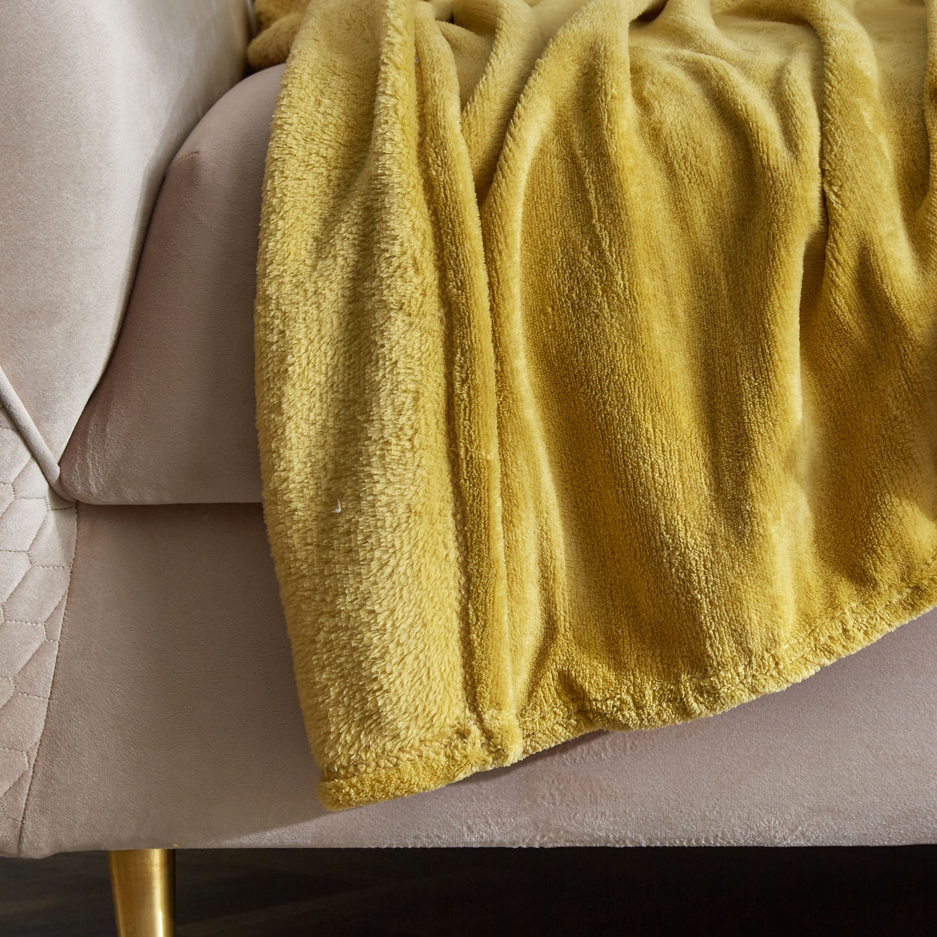 بطانيّة خفيفة صوف كورال سادة من أونتاريو - 170x120 سم-hbxhomeware-hbxbedroom-image-2