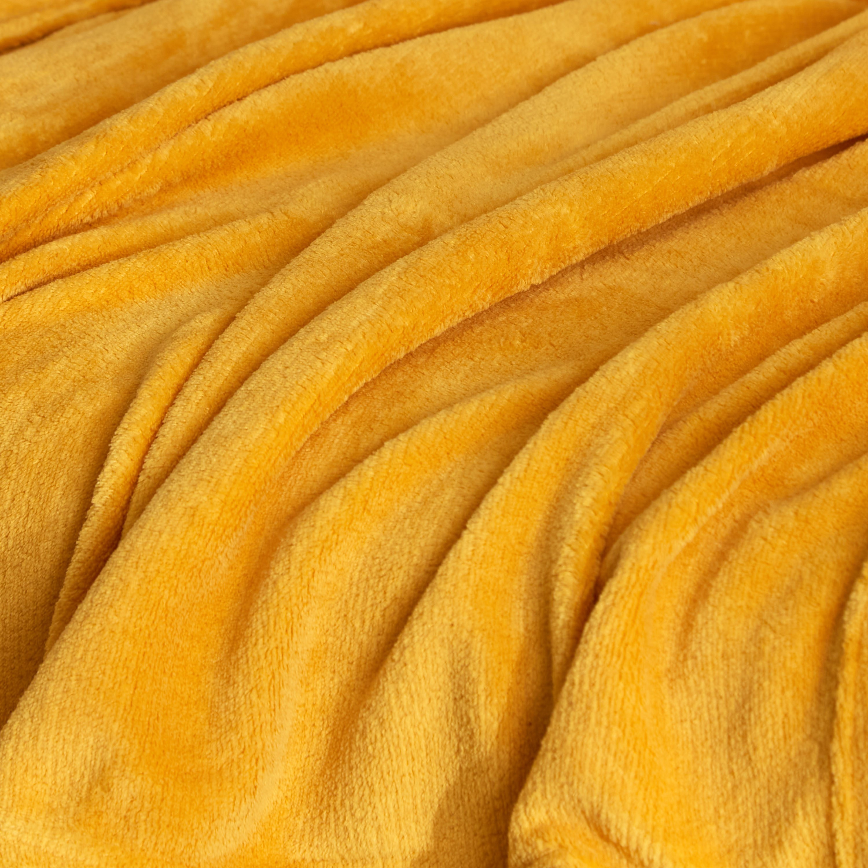 بطانيّة خفيفة صوف كورال سادة من أونتاريو - 170x120 سم-hbxhomeware-hbxbedroom-image-3