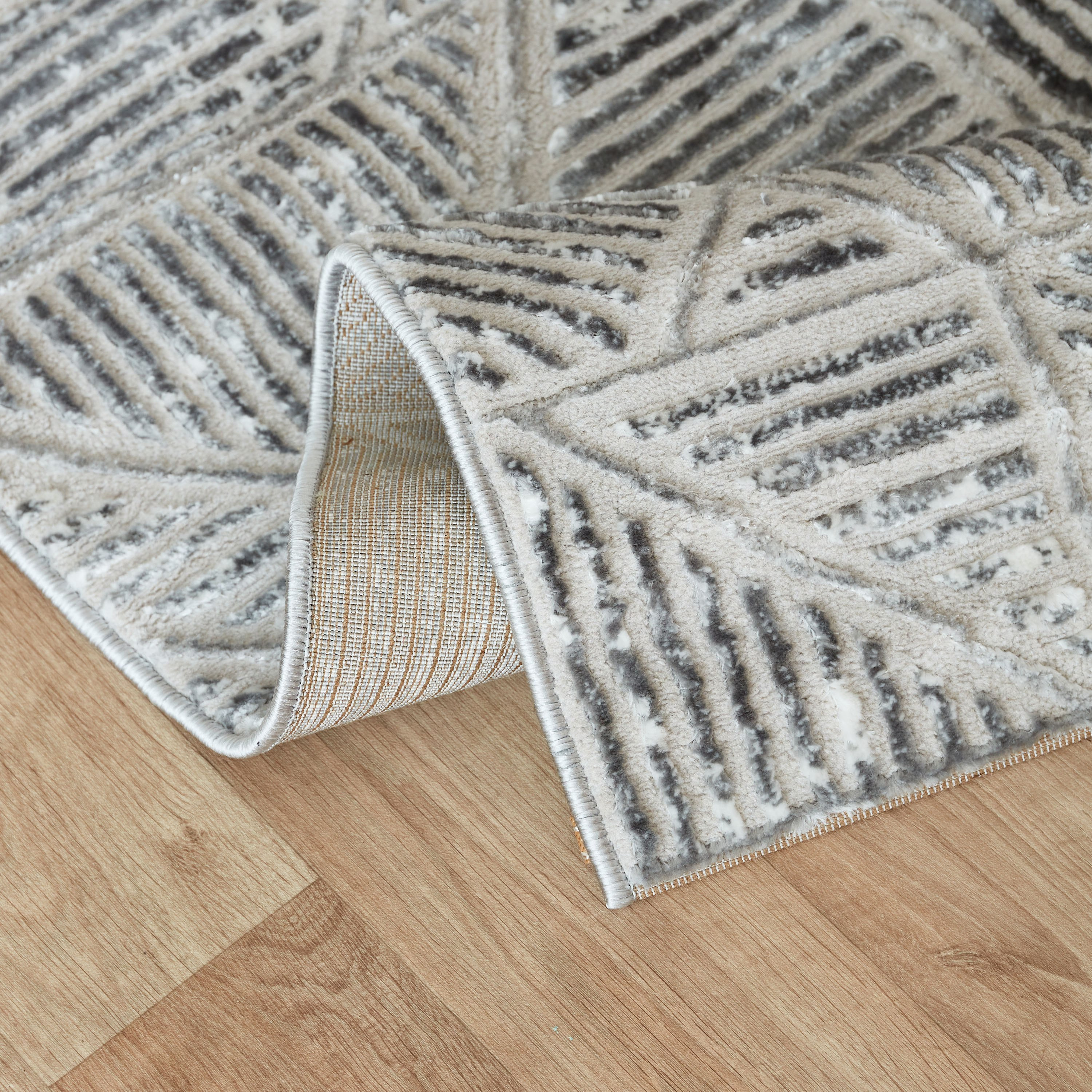 سجادة بولي بروبلين مقاومة للبقع من فيرا - 80x150 سم-hbxdecorandfurnishings-floorcoverings-rugs-image-3