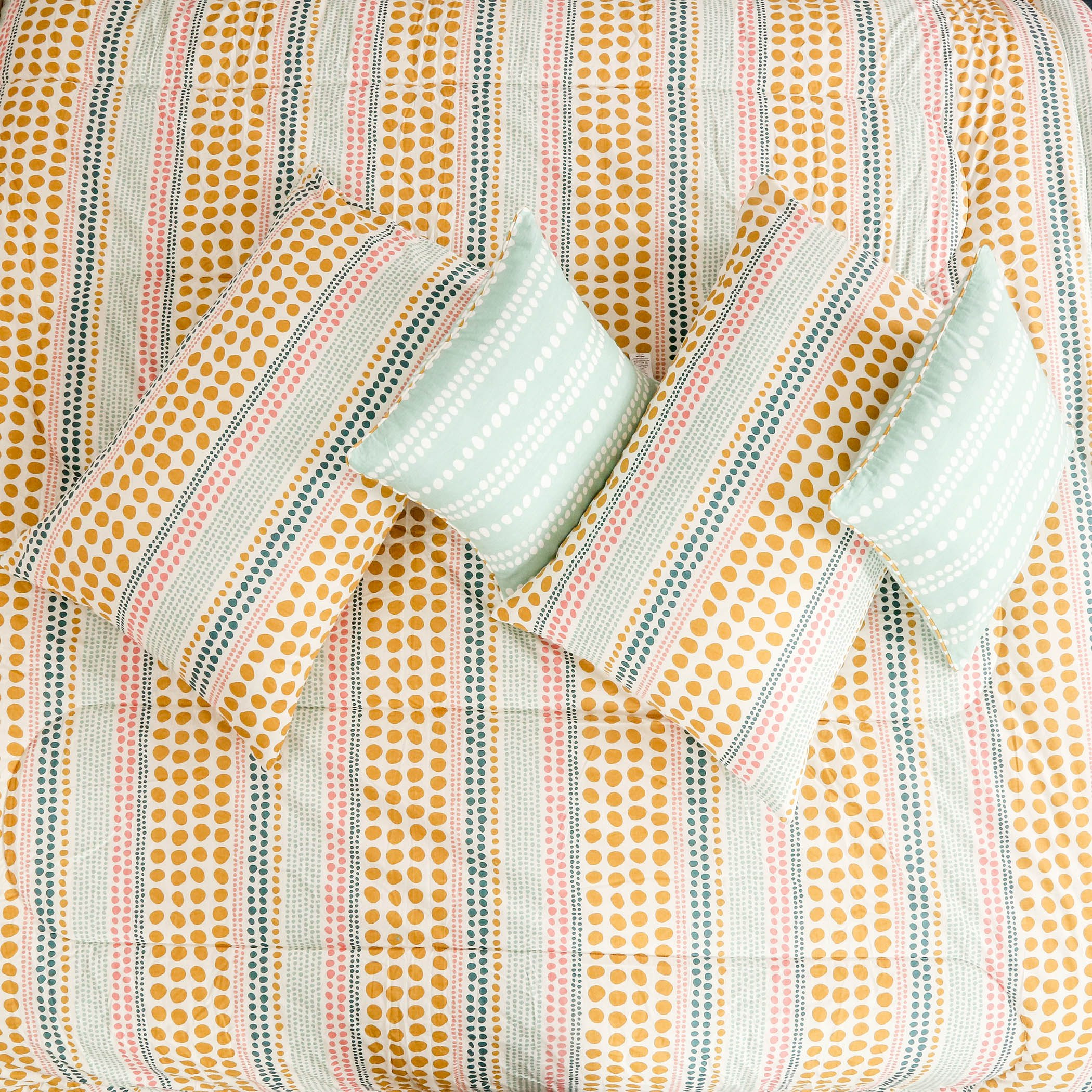 طقم لحاف قطني سوبر كينج 5 قطع من ماديسون - 240x240 سم-hbxhomeware-hbxdecorandfurnishings-image-2