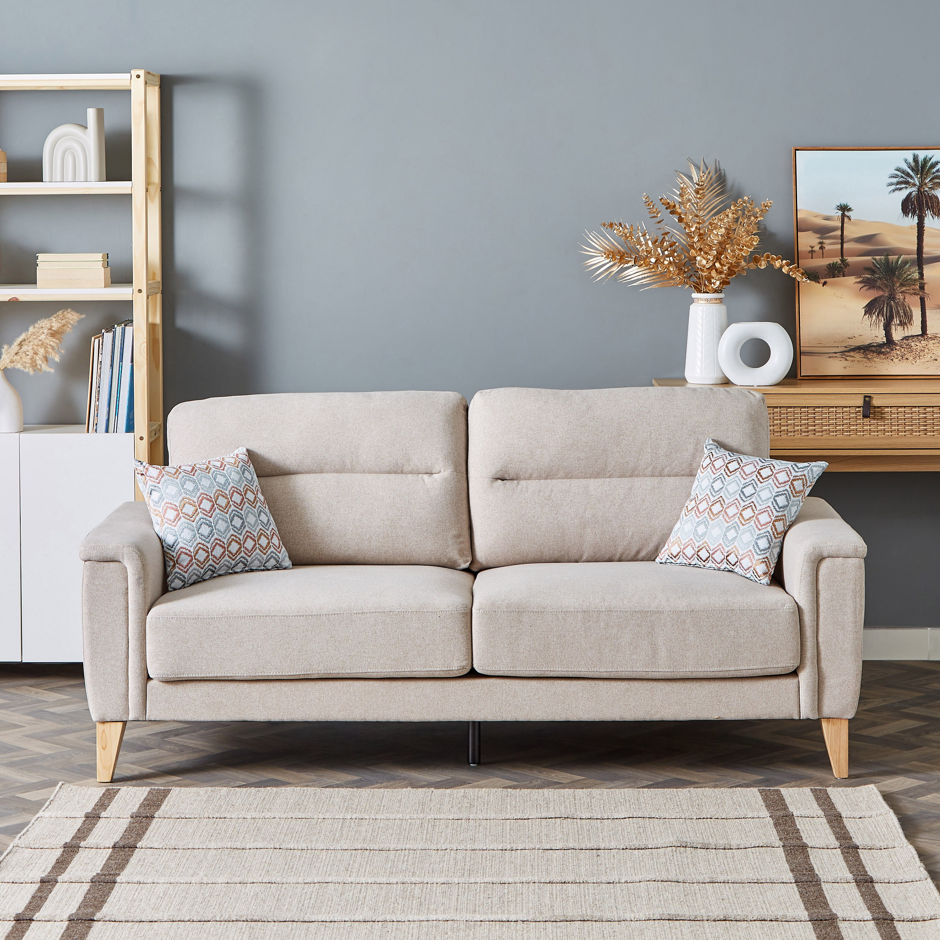 كنبة 3 مقاعد مع وسادتين من ليما-hbxlivingroom-sofasandarmchairs-sofas-image-2
