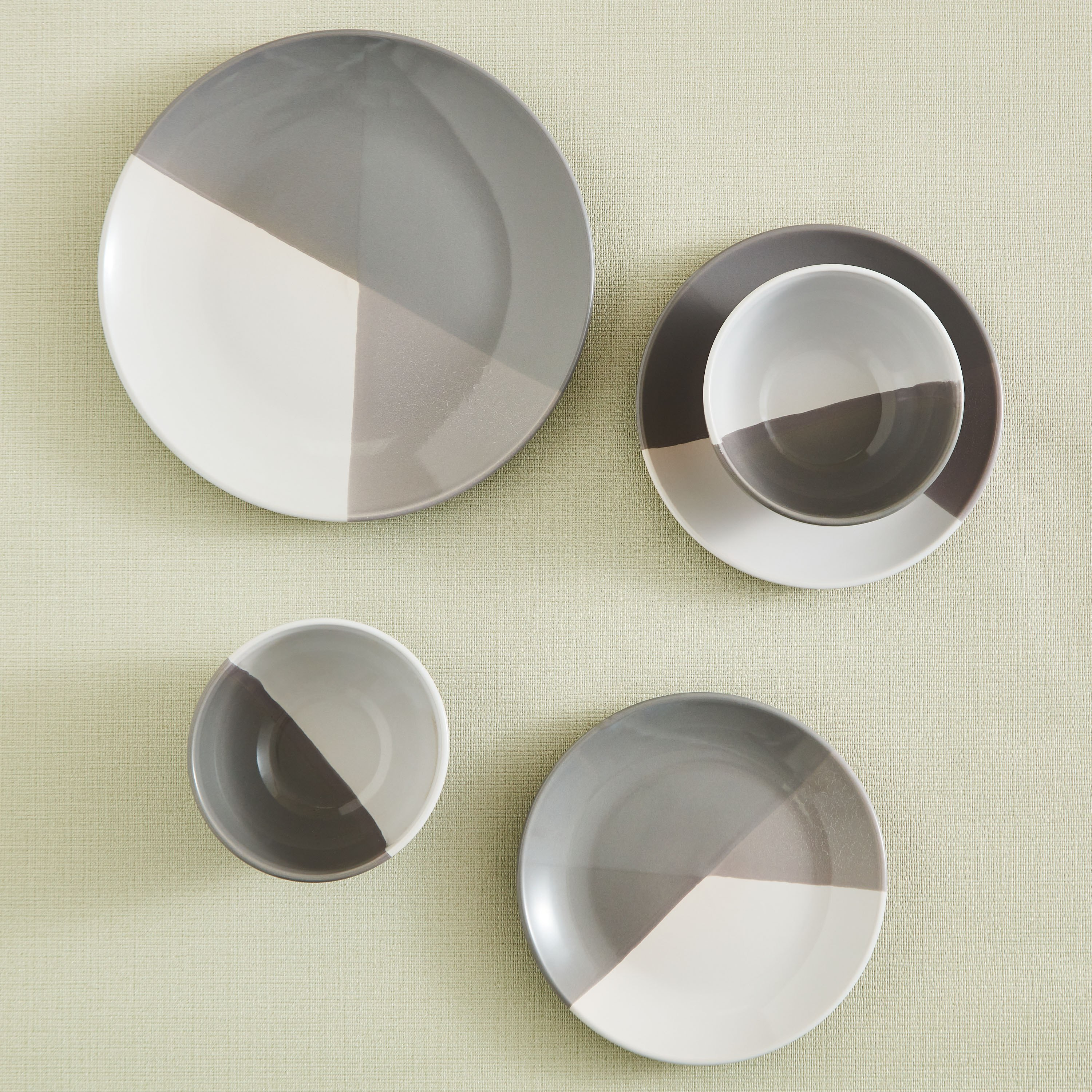 طقم عشاء من تراي كلر - 12 قطعة-hbxhomeware-hbxkitchen-image-2
