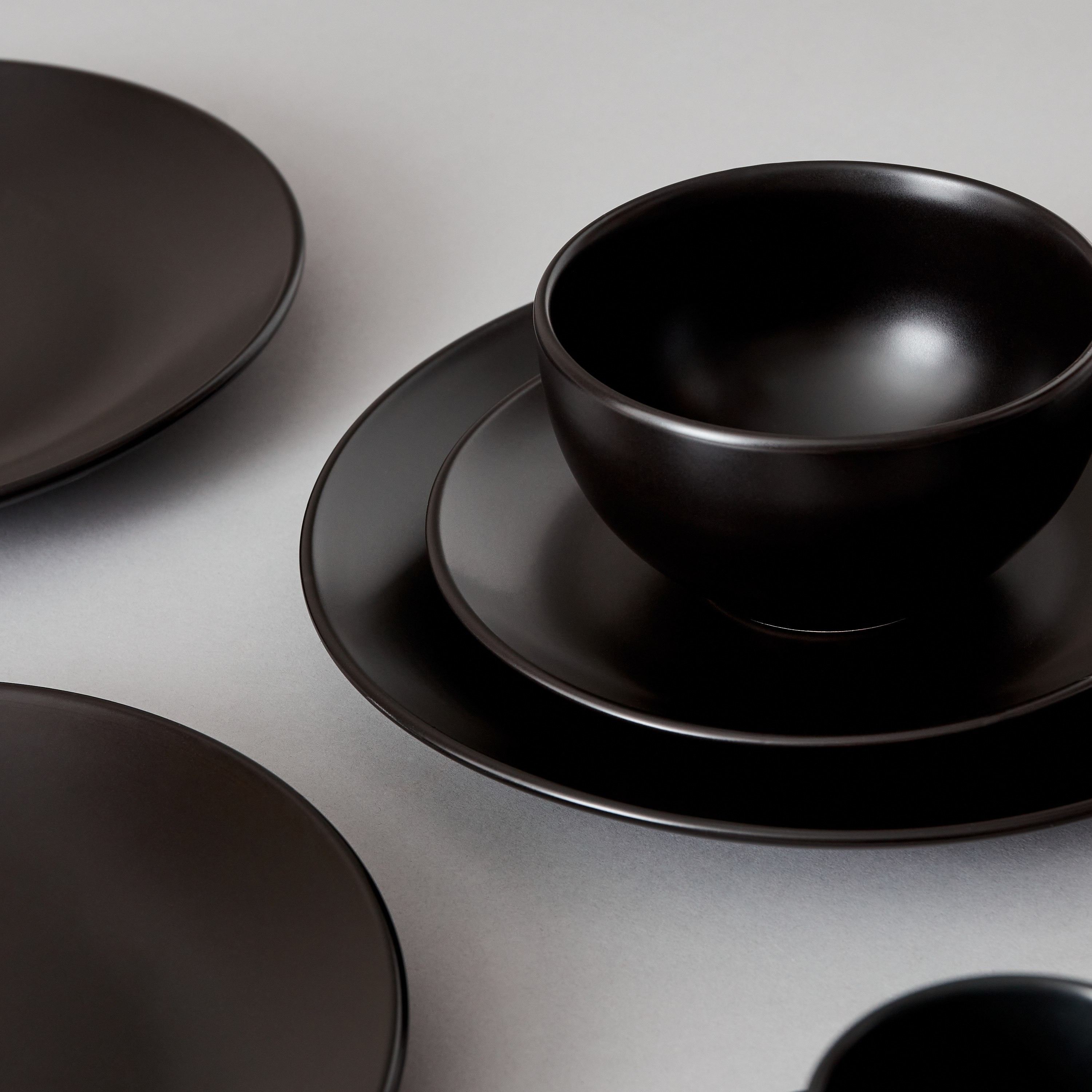 طقم عشاء خزف 16 قطعة من إيسكا-hbxhomeware-hbxkitchen-image-4