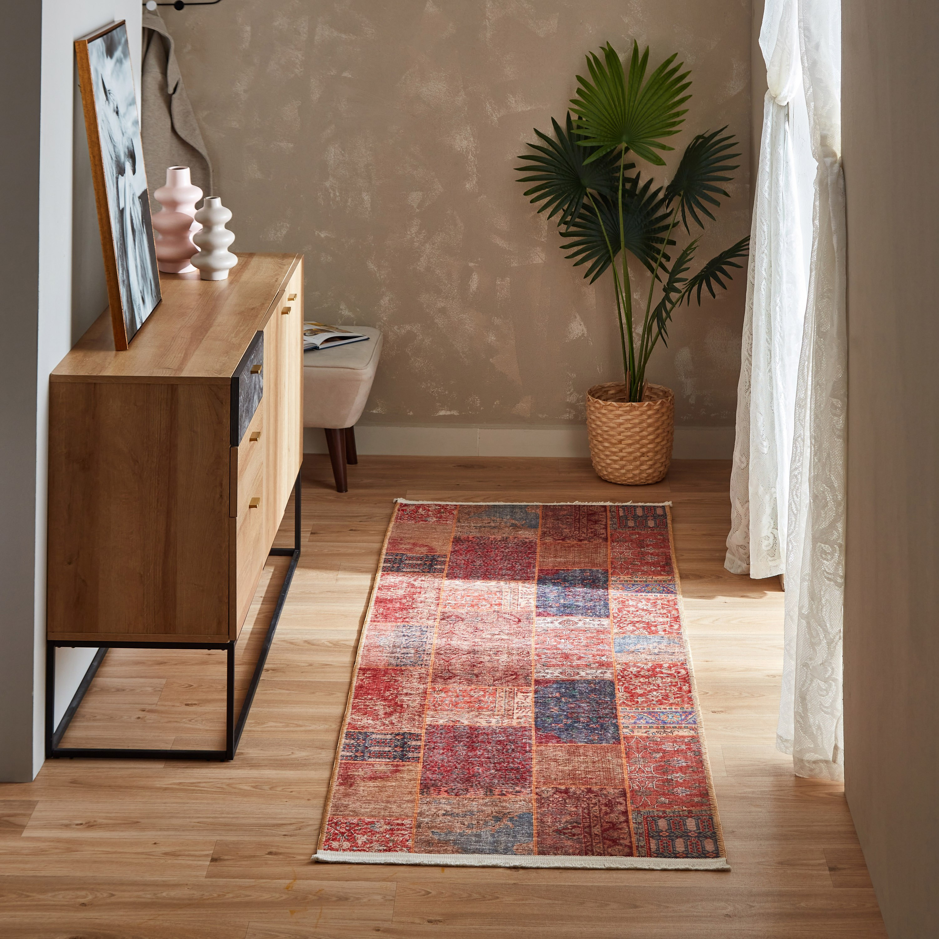 سجادة بطبعات من كاسي - 230x80 سم-hbxdecorandfurnishings-floorcoverings-rugs-image-1