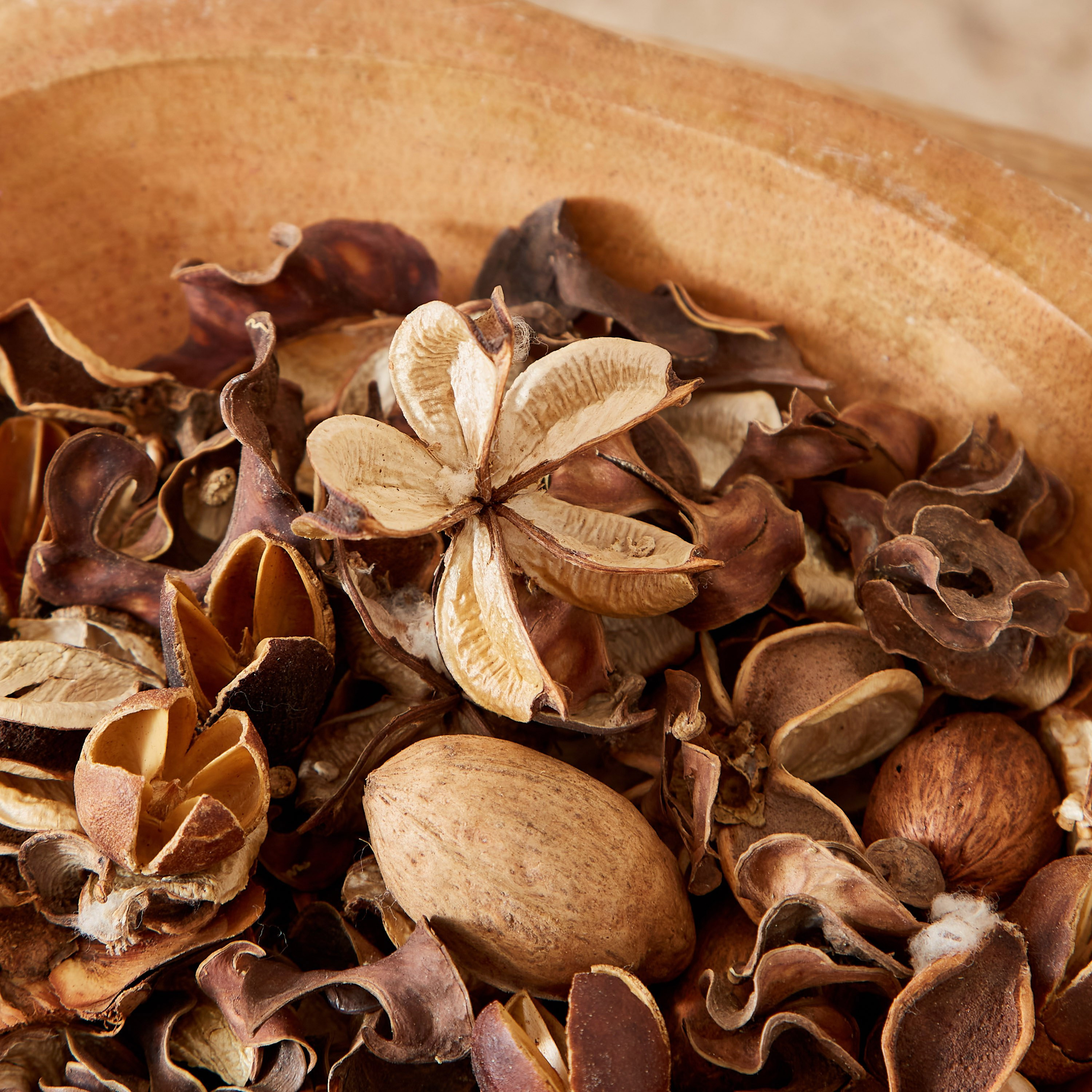 Holly Jasmine Potpourri Dry Flowers - 100 gms-hbxhomeware-hbxdecorandfurnishings-image-2