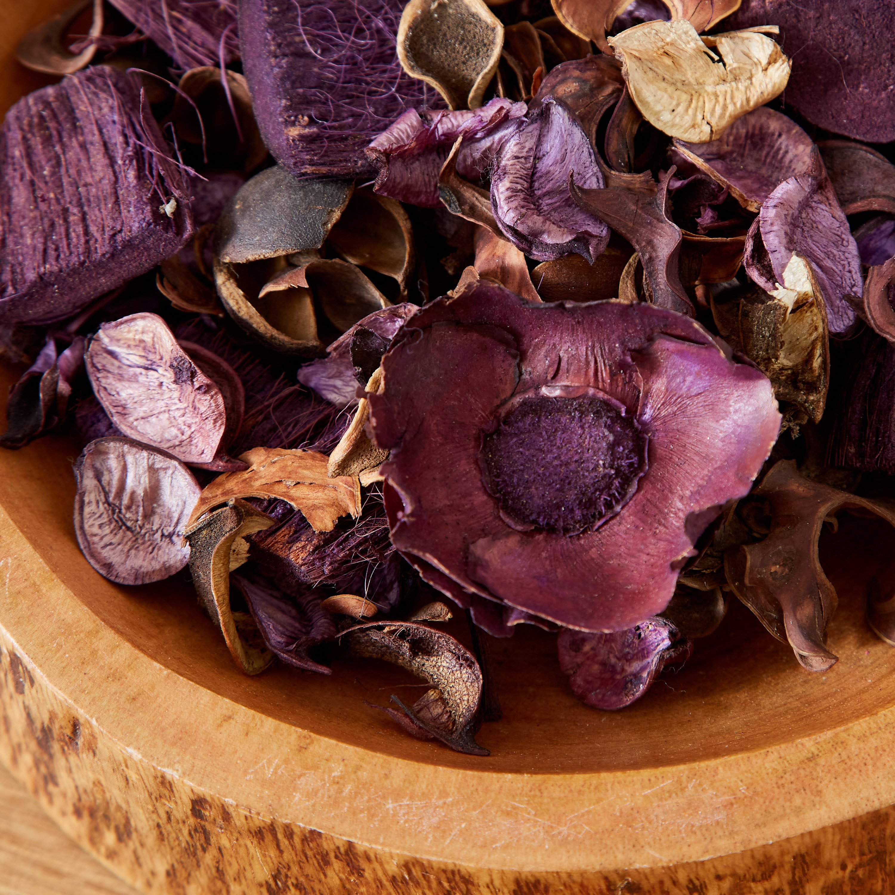 Holly Lavender Potpourri Dry Flowers - 100 gms-hbxhomeware-hbxdecorandfurnishings-image-2