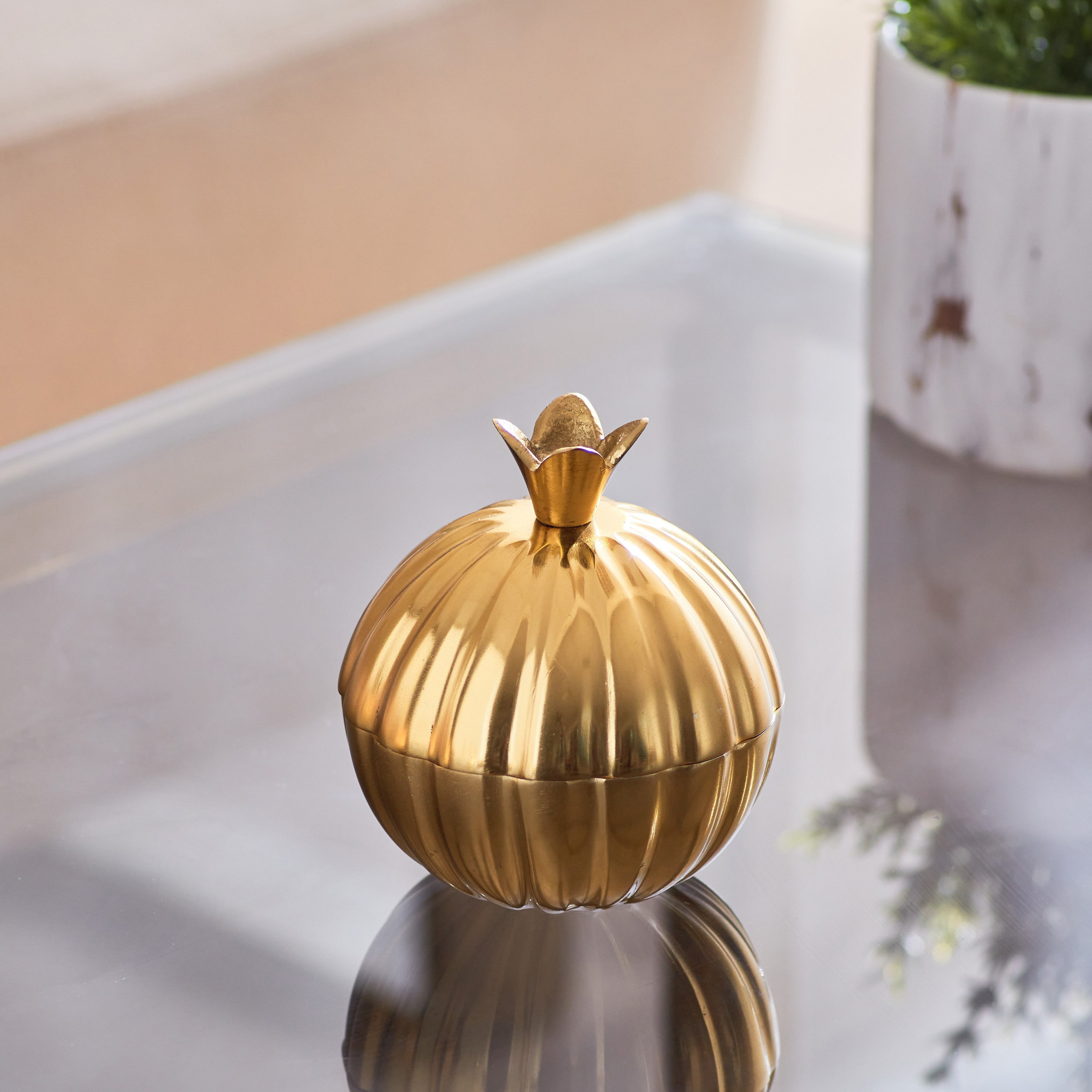 جرّة رمان معدنية من أيس - 9x9x10 سم-hbxhomeware-homedecor-figurinesandornaments-image-1
