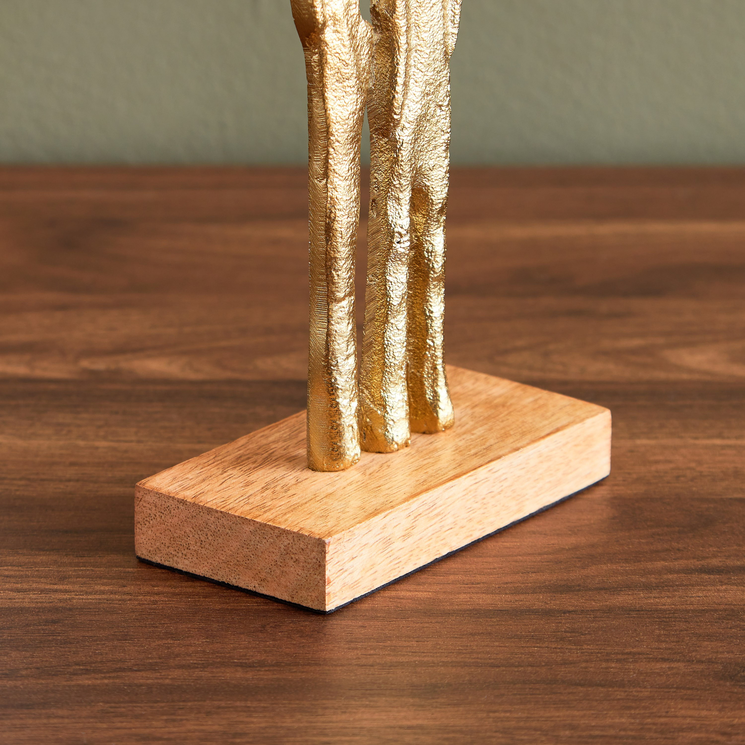 منحوتة معدنية بتصميم الأسرة من أيس - 10x5x25 سم-hbxhomeware-homedecor-figurinesandornaments-image-4