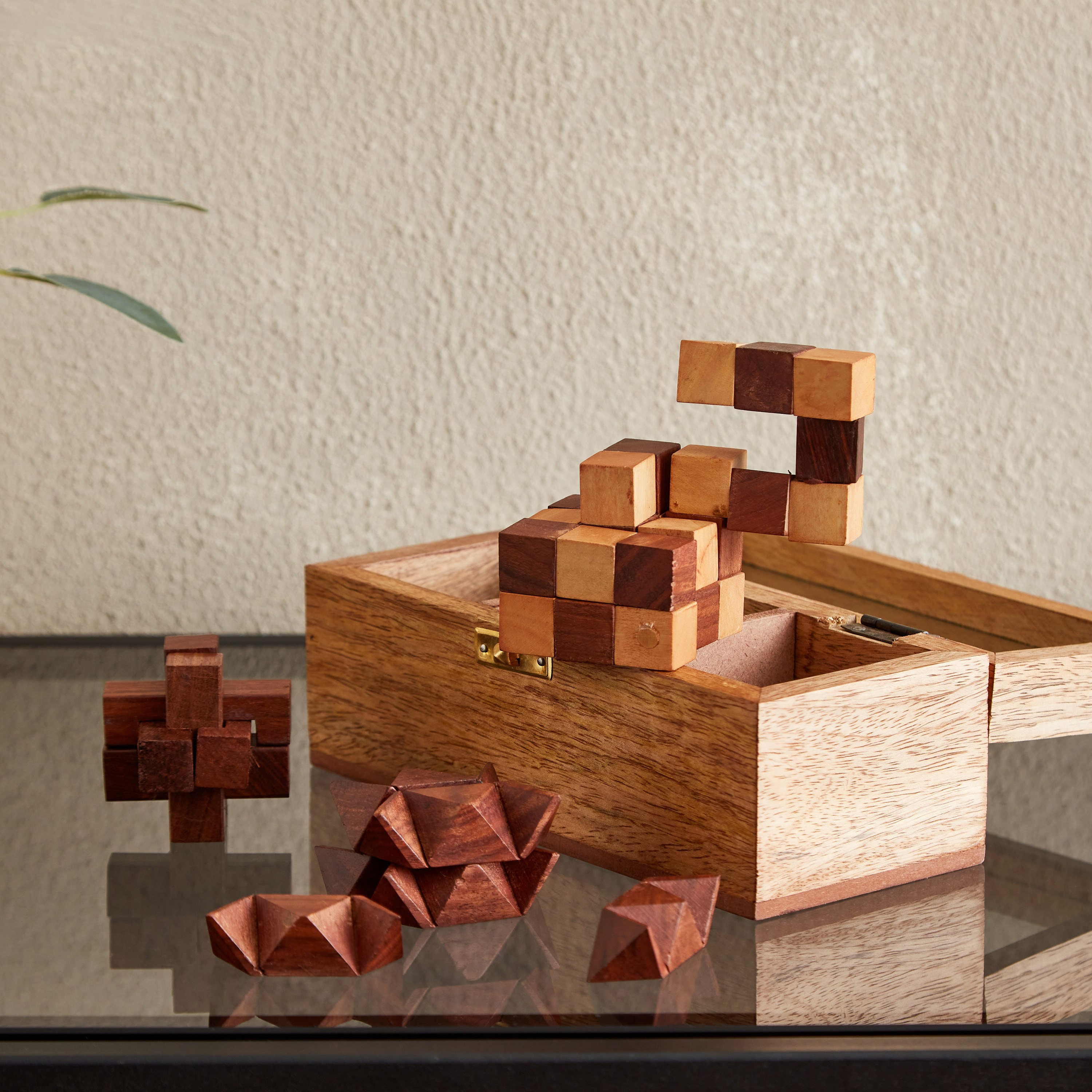 طقم ألعاب في صندوق - إيس - 17x6x6 سم-hbxhomeware-homedecor-figurinesandornaments-image-1