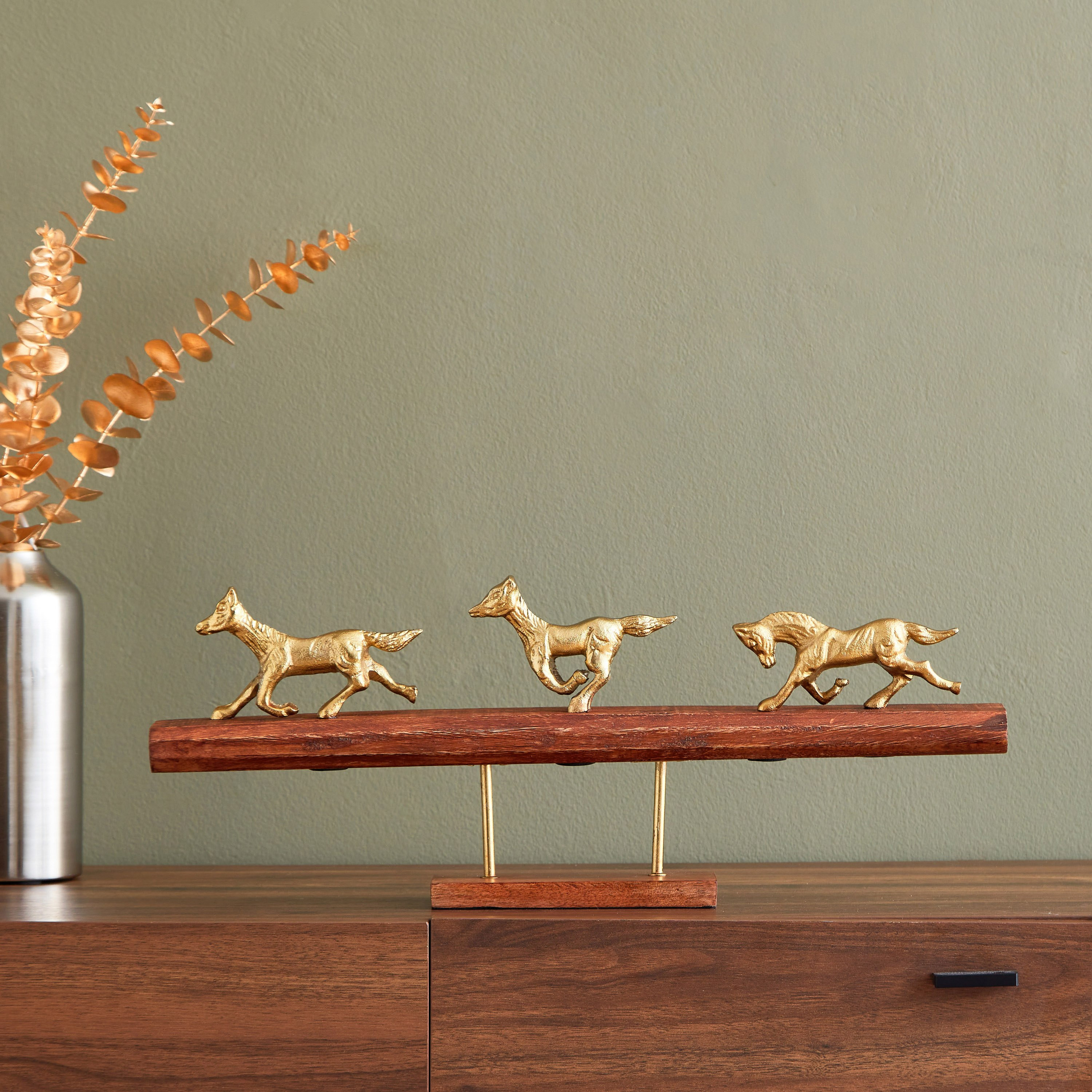 تمثال أحصنة معدني على قاعدة من أيس - 51x9x23 سم-hbxhomeware-homedecor-figurinesandornaments-image-1