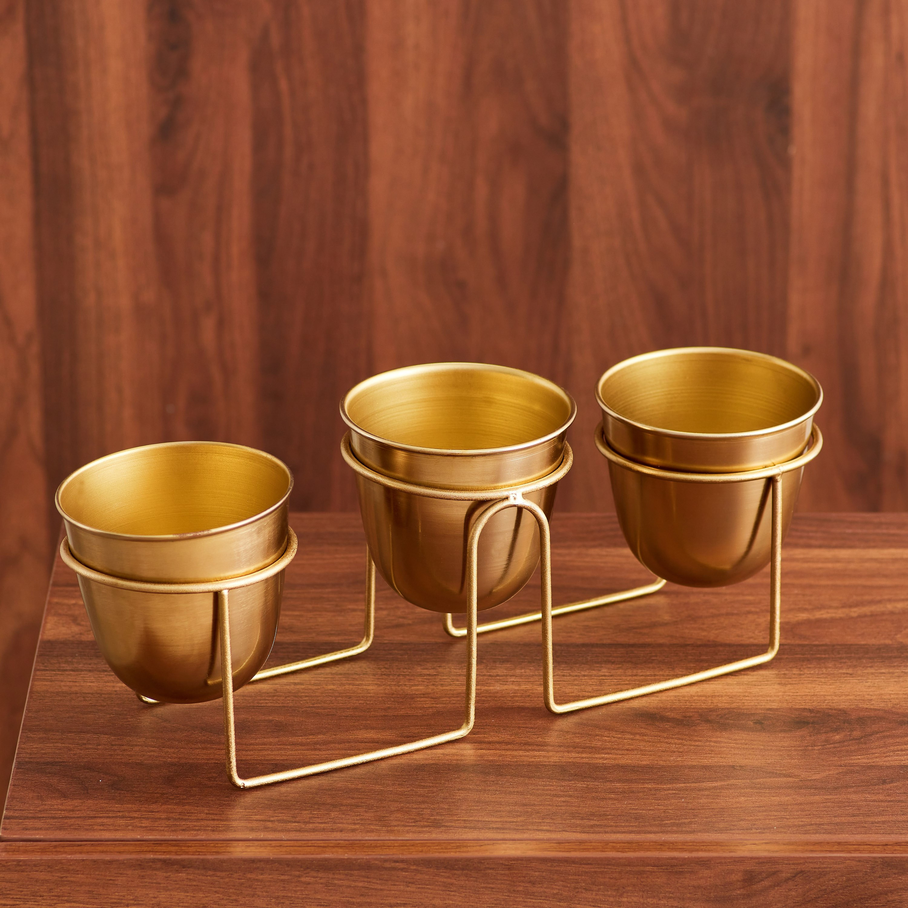 طقم إناء زرع 3 قطع معدني مع حامل من ايس - 14 سم-hbxhomeware-hbxdecorandfurnishings-image-3