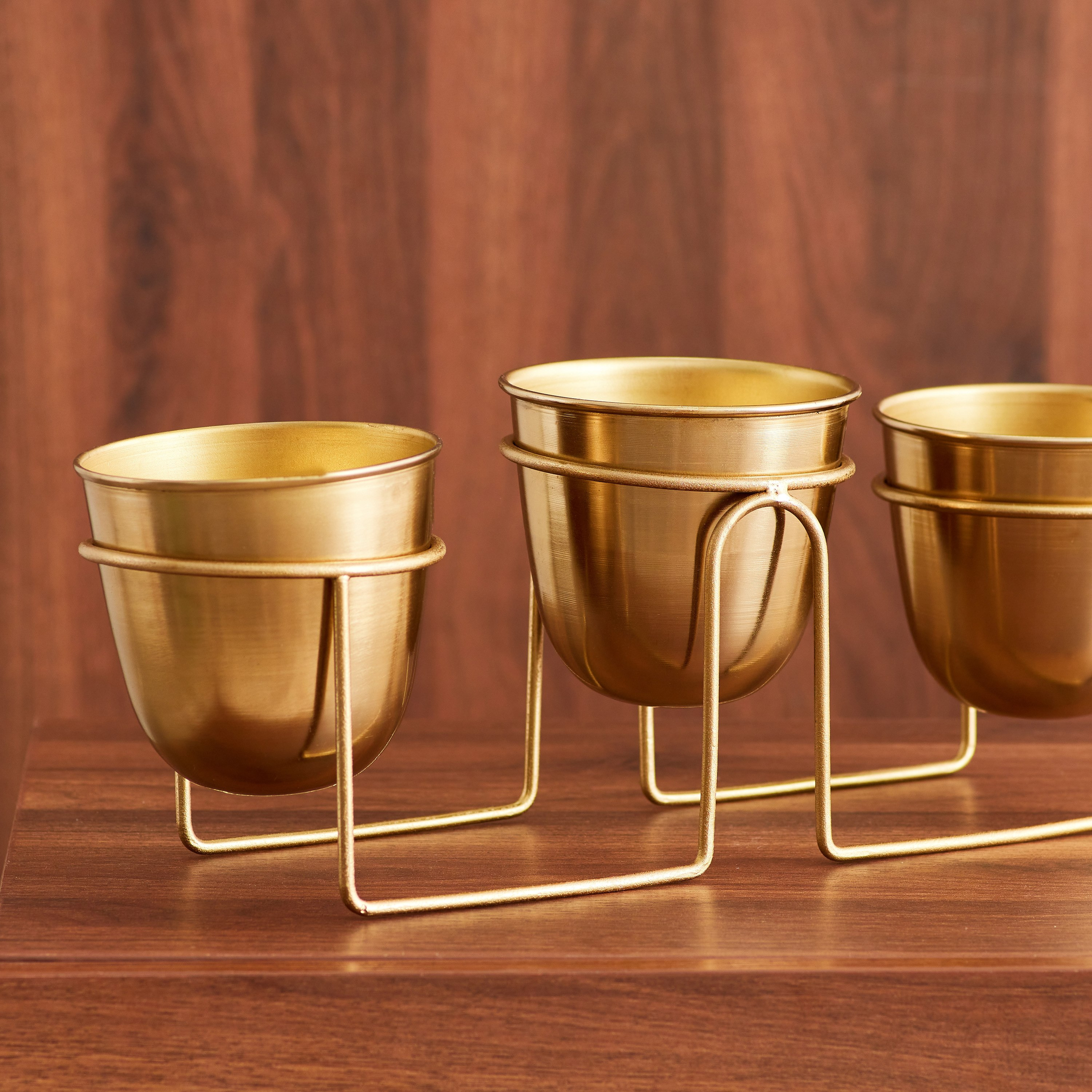 طقم إناء زرع 3 قطع معدني مع حامل من ايس - 14 سم-hbxhomeware-hbxdecorandfurnishings-image-5