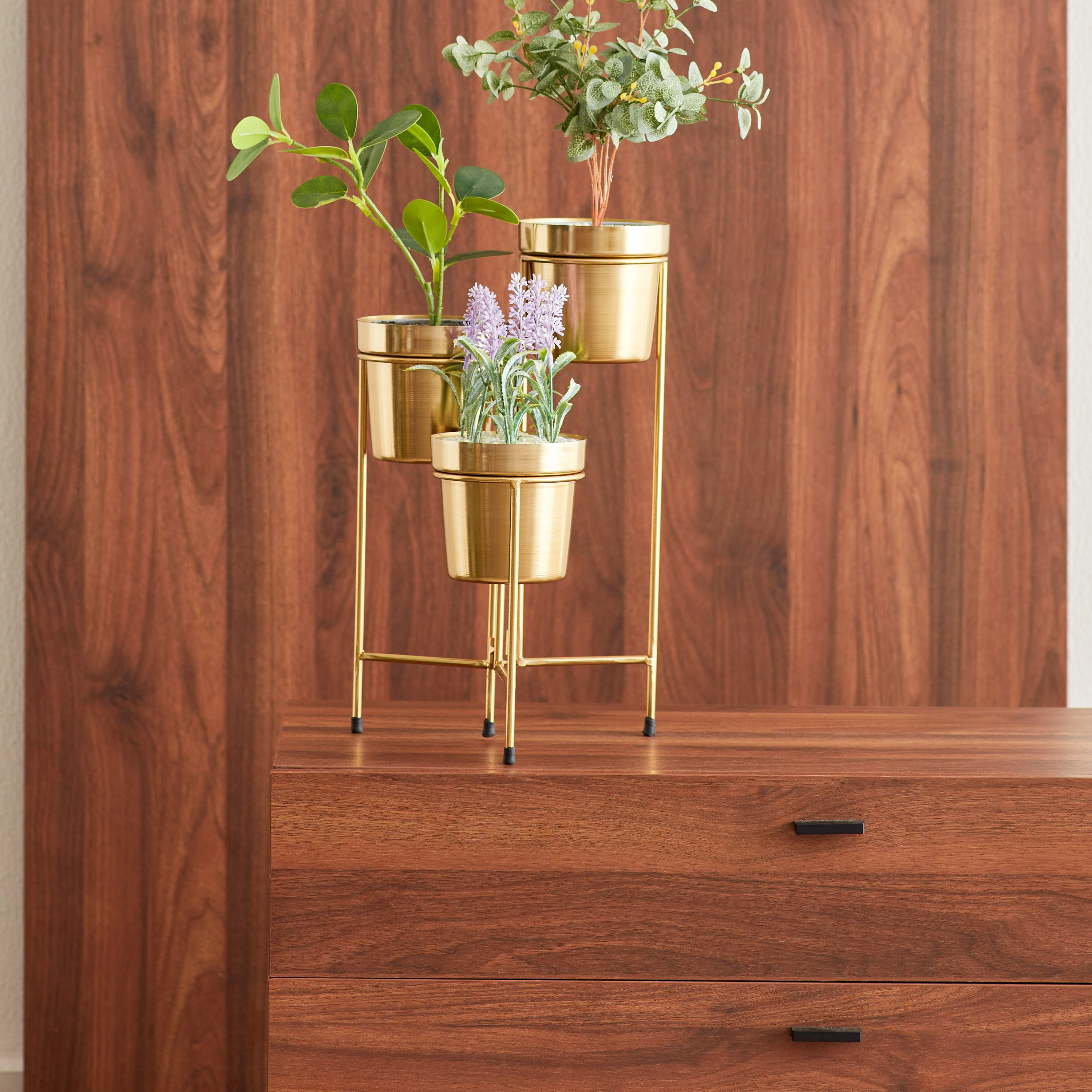 إناء زرع بحامل من إيس - 39 سم-hbxhomeware-hbxdecorandfurnishings-image-1