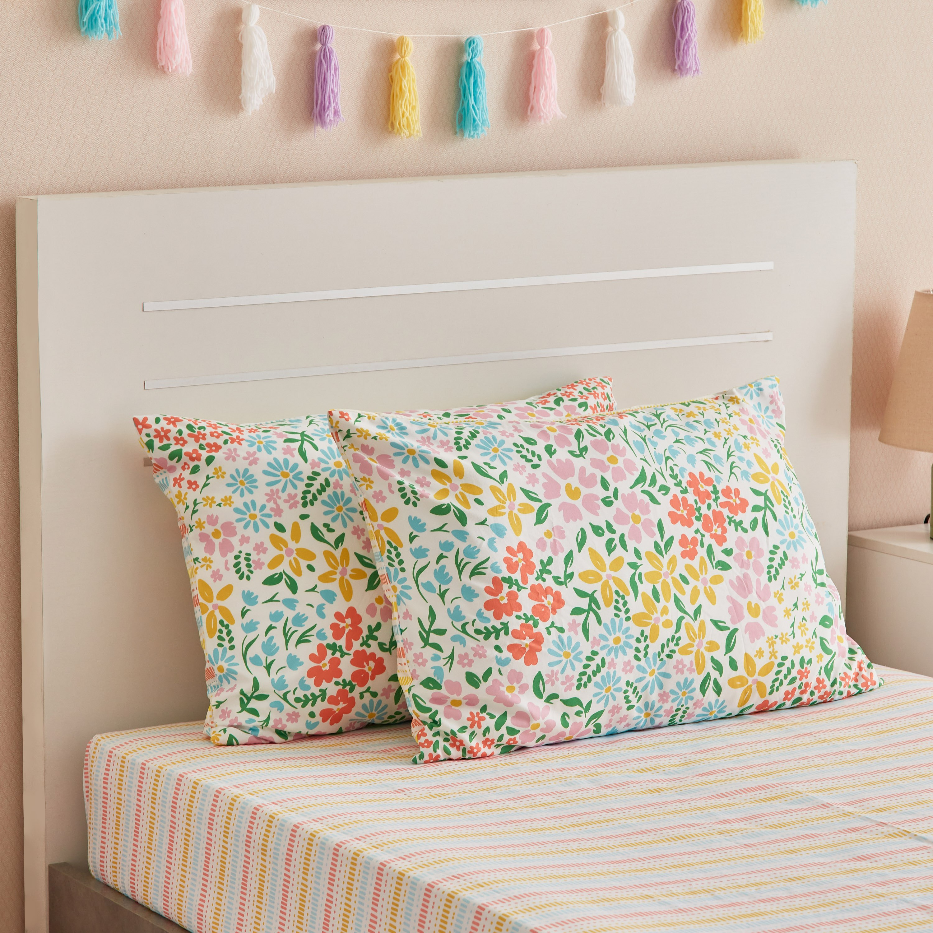 طقم غطاء وسادة من قطعتين من هيرميون سواريه - 75x50 سم-hbxhomeware-hbxkidsandyouth-image-1