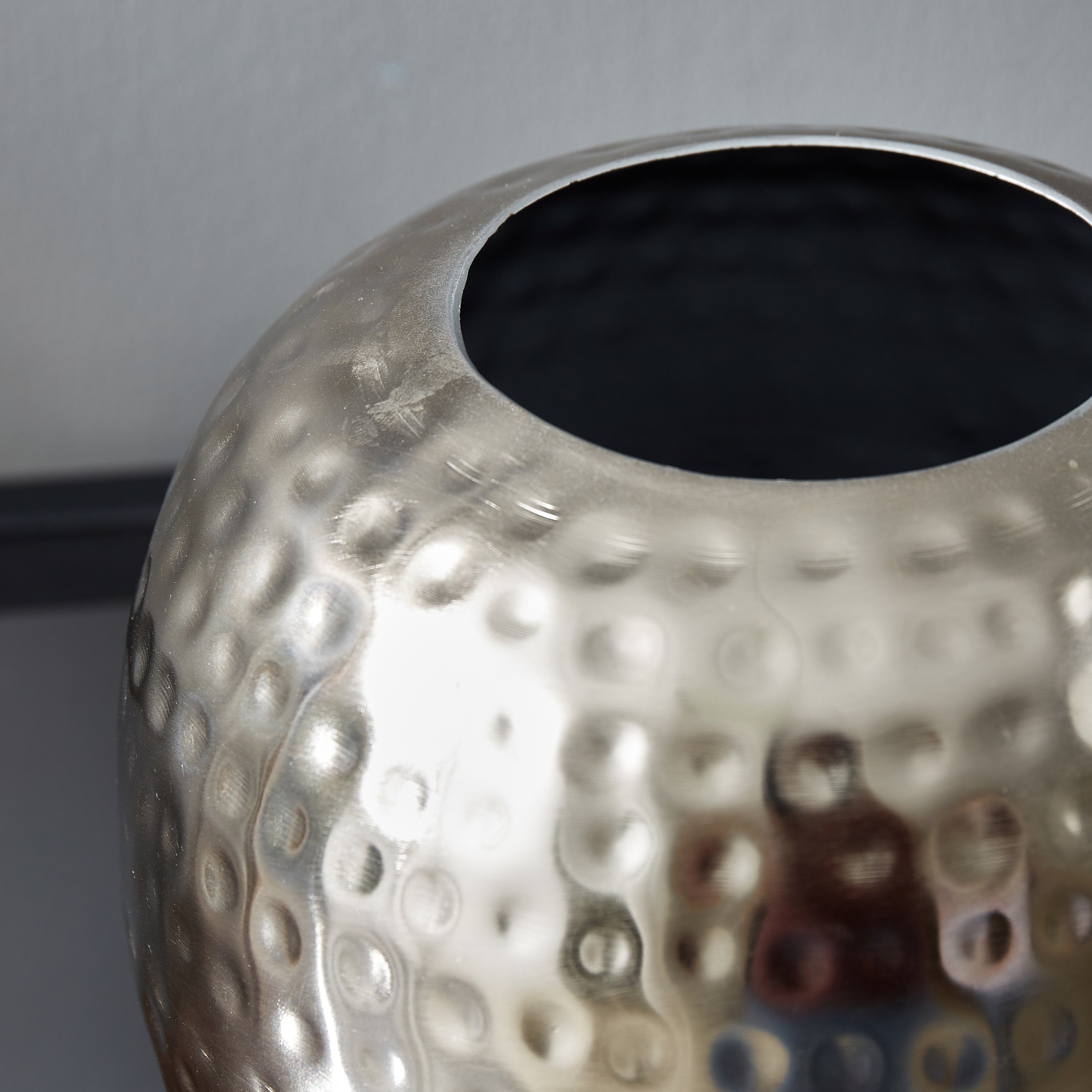 Essence Vase-hbxbedroom-decorandaccessories-vases-image-2