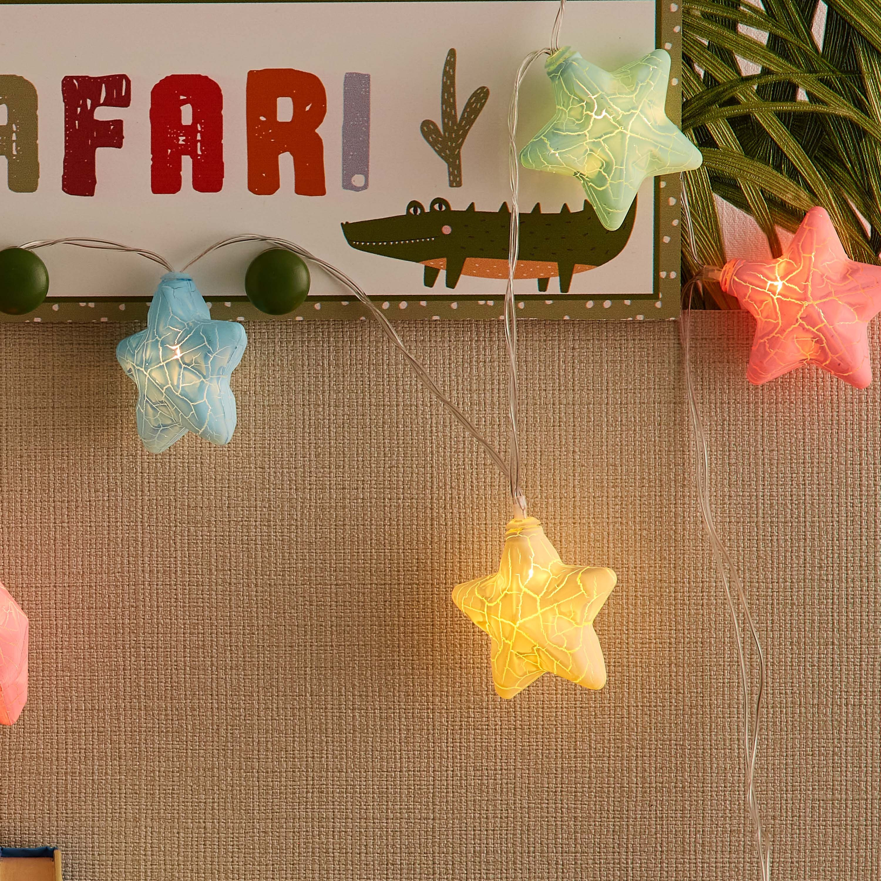 Hola 10-LED Star String Lights - 165 cm-hbxhomeware-lighting-decorativesandstringlights-image-3