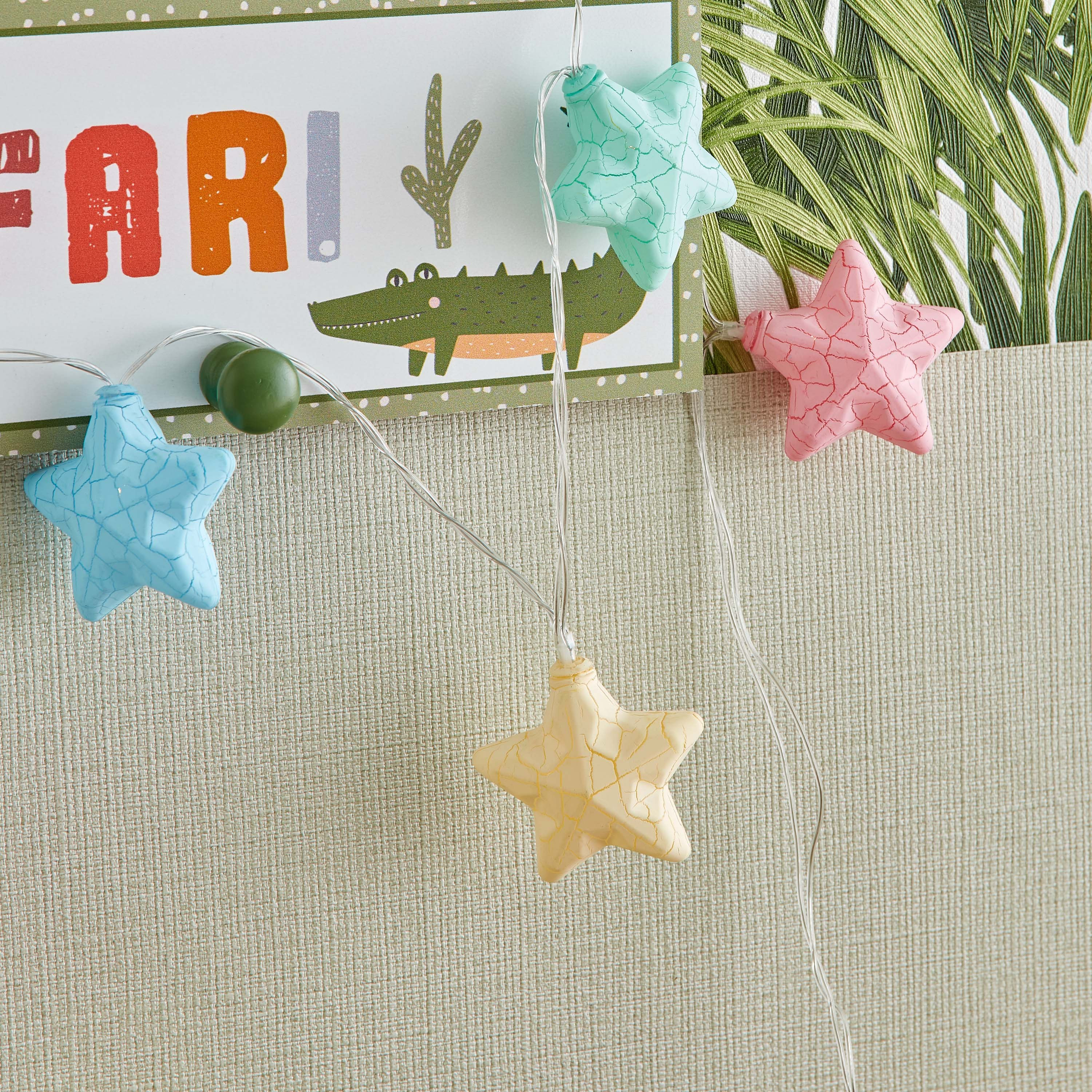 Hola 10-LED Star String Lights - 165 cm-hbxhomeware-lighting-decorativesandstringlights-image-4